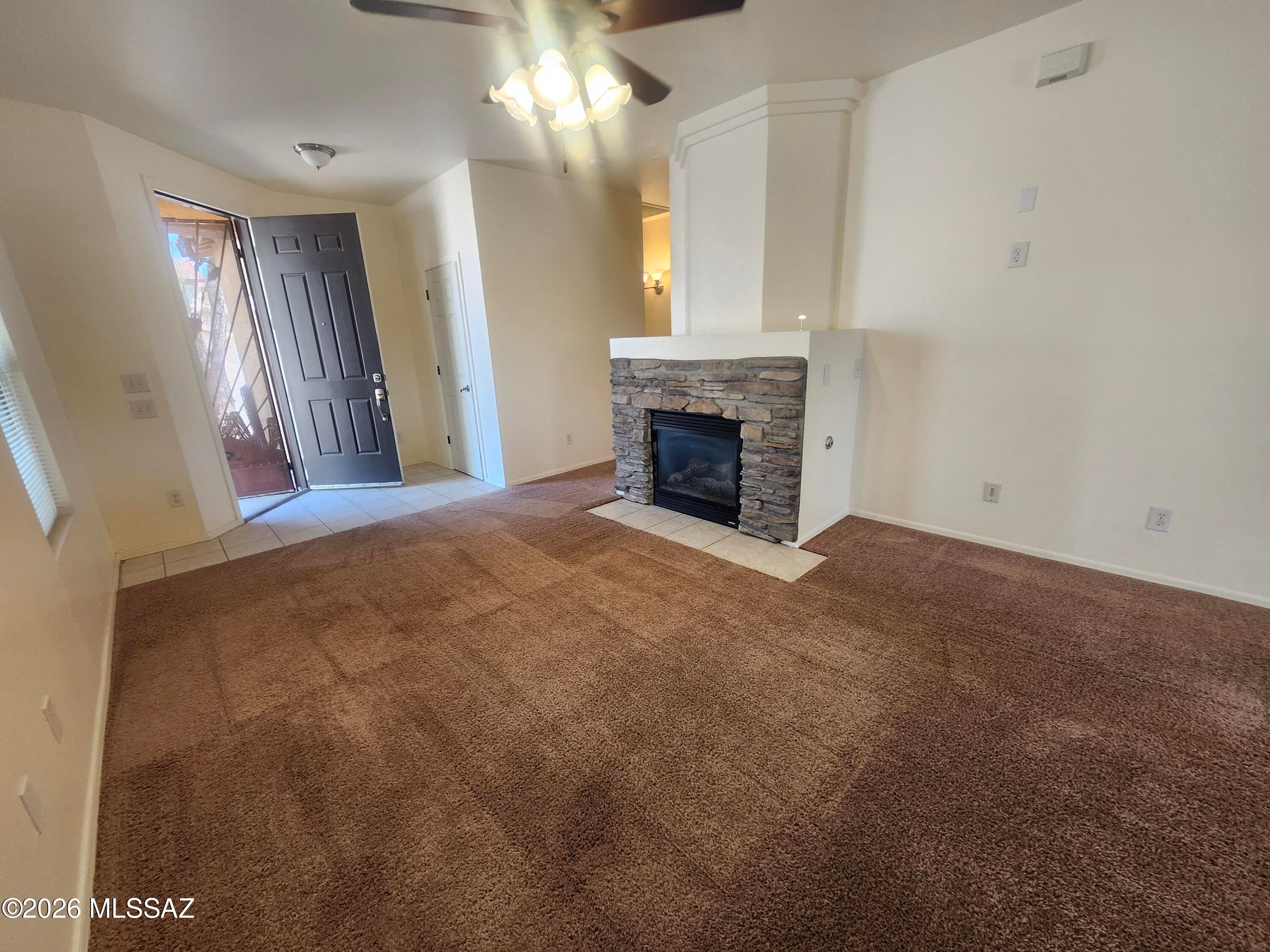 Riverhaven (1-373) - Residential Lease