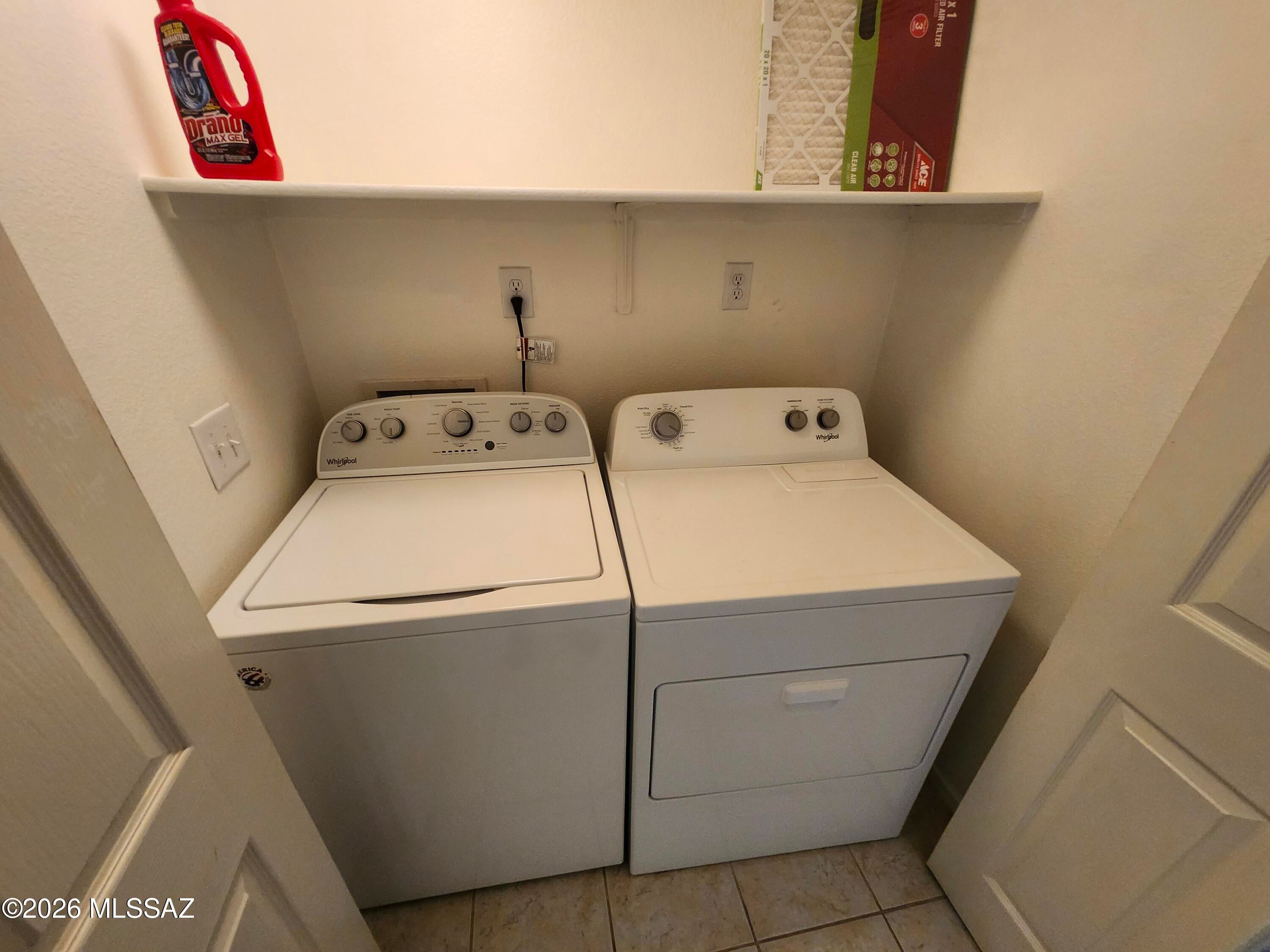Riverhaven (1-373) - Residential Lease