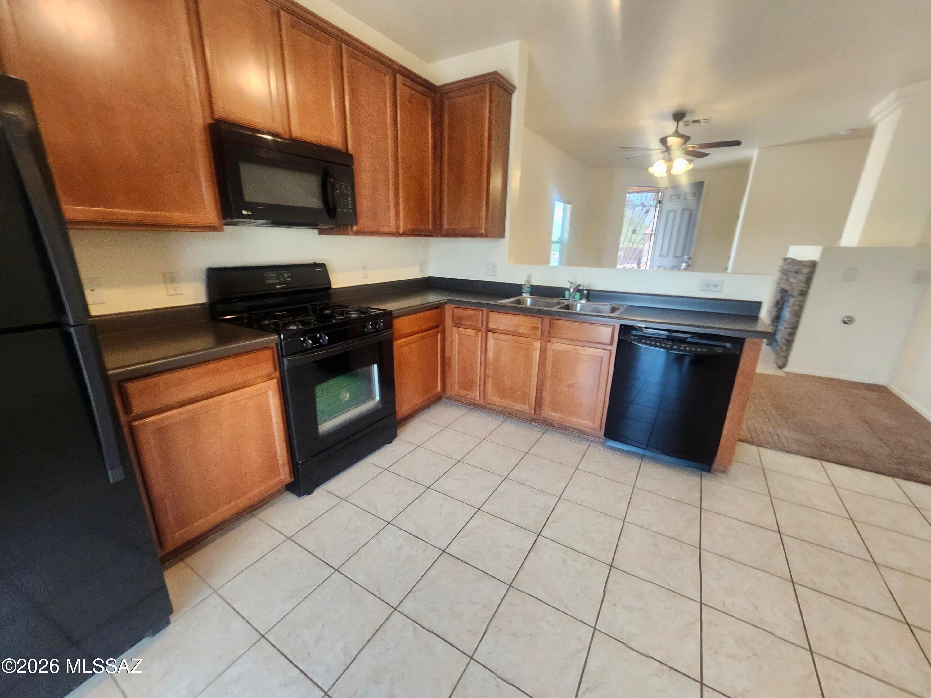 Riverhaven (1-373) - Residential Lease