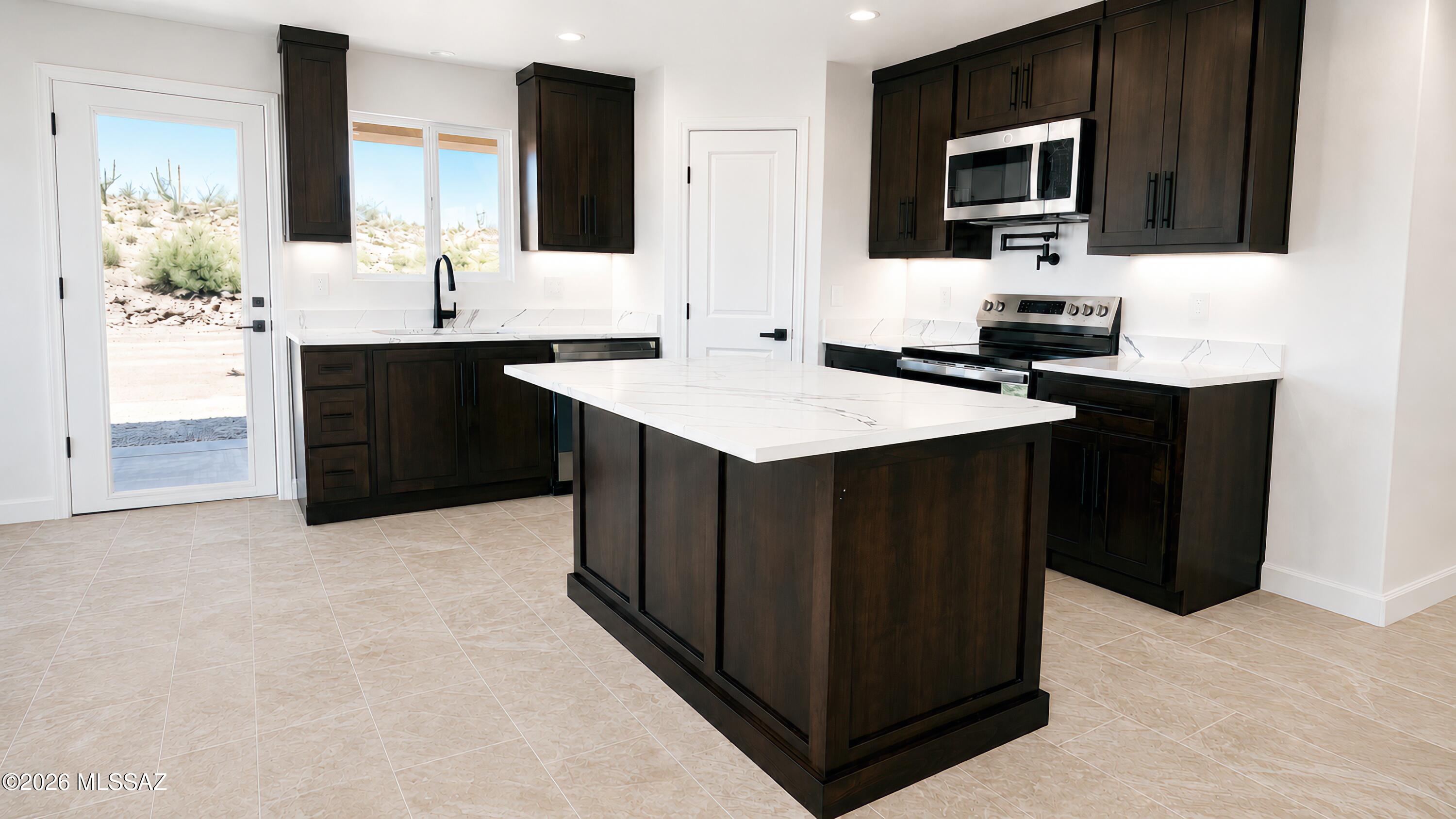 Rio Rico Ranchettes 12 - Residential