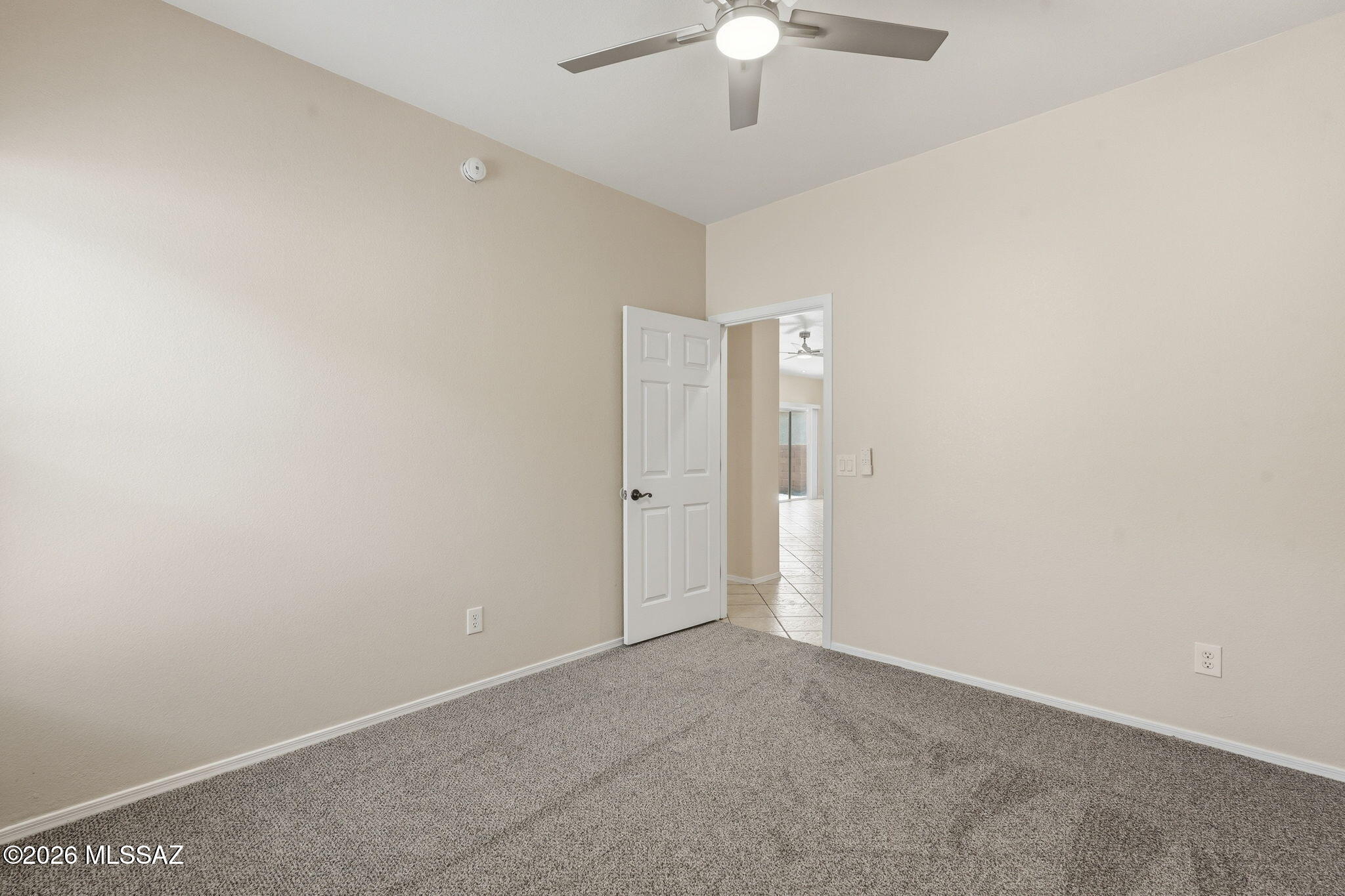 Black Horse (1-411) - Residential