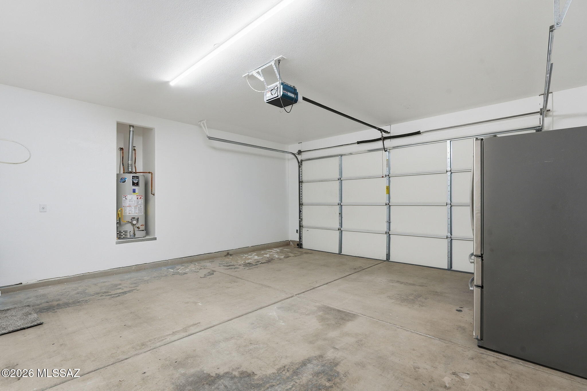 Black Horse (1-411) - Residential