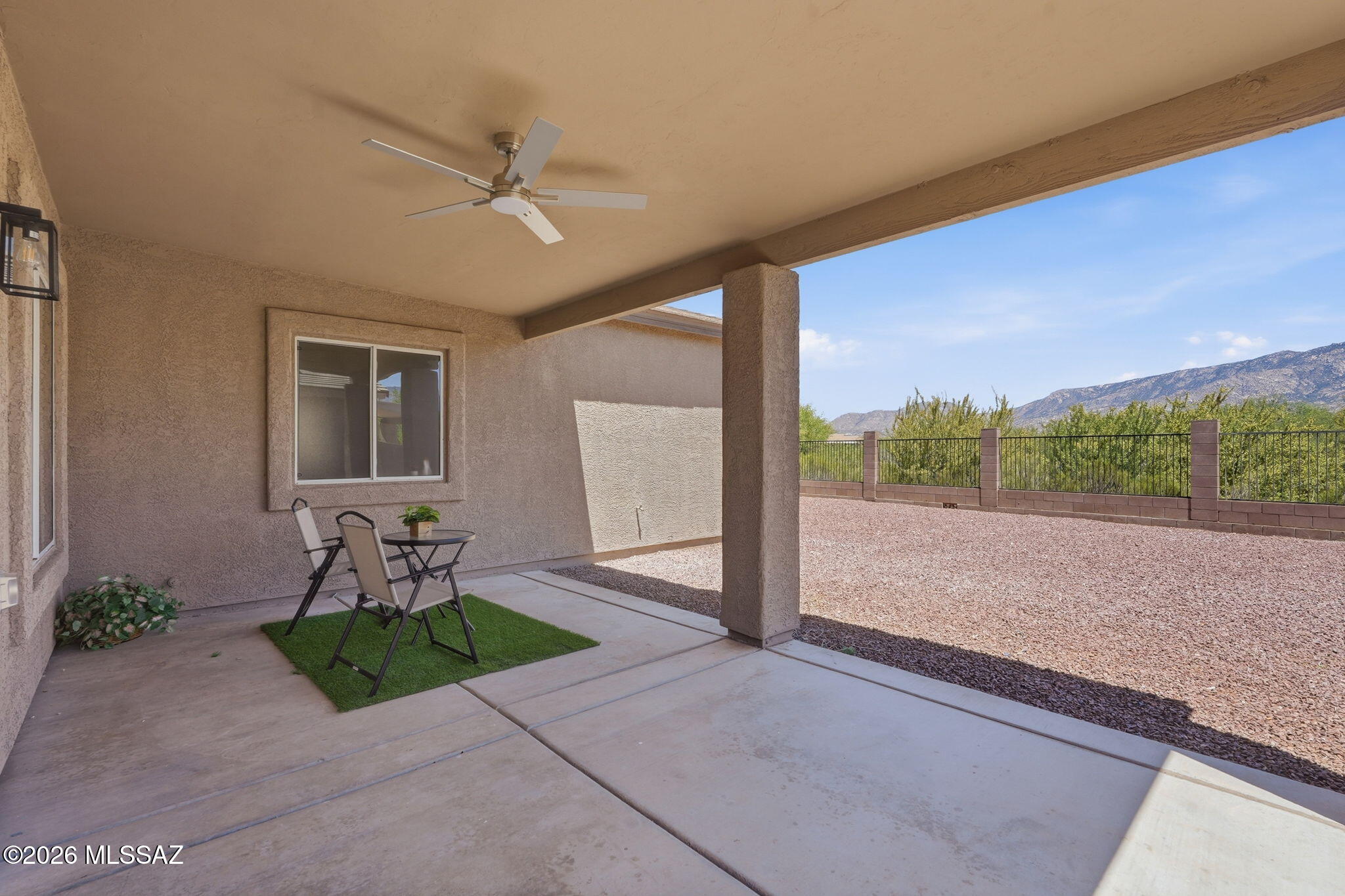 Black Horse (1-411) - Residential