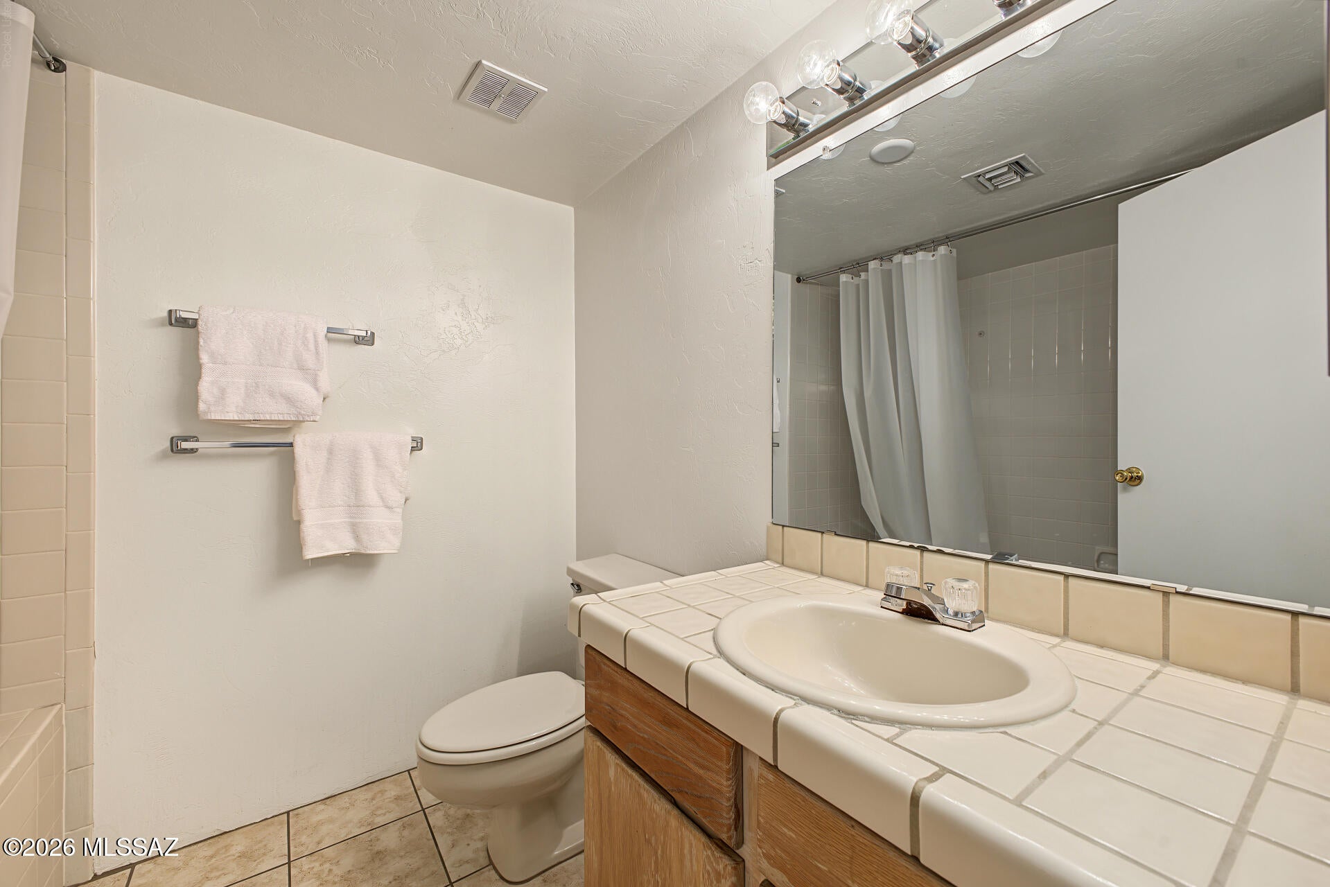 Dakotah Hills Condominium - Residential