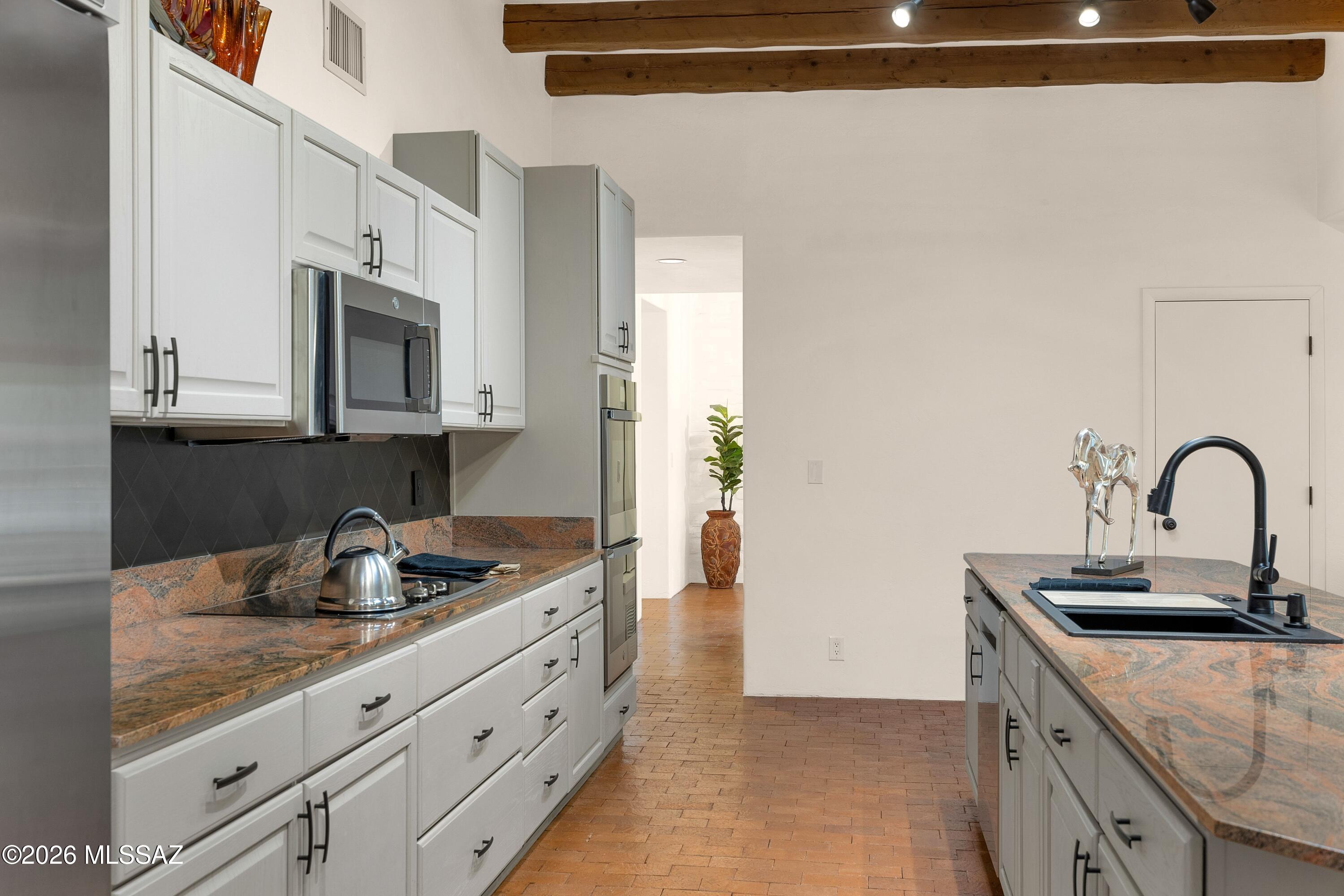 Woodland Estates (1-16) - Residential