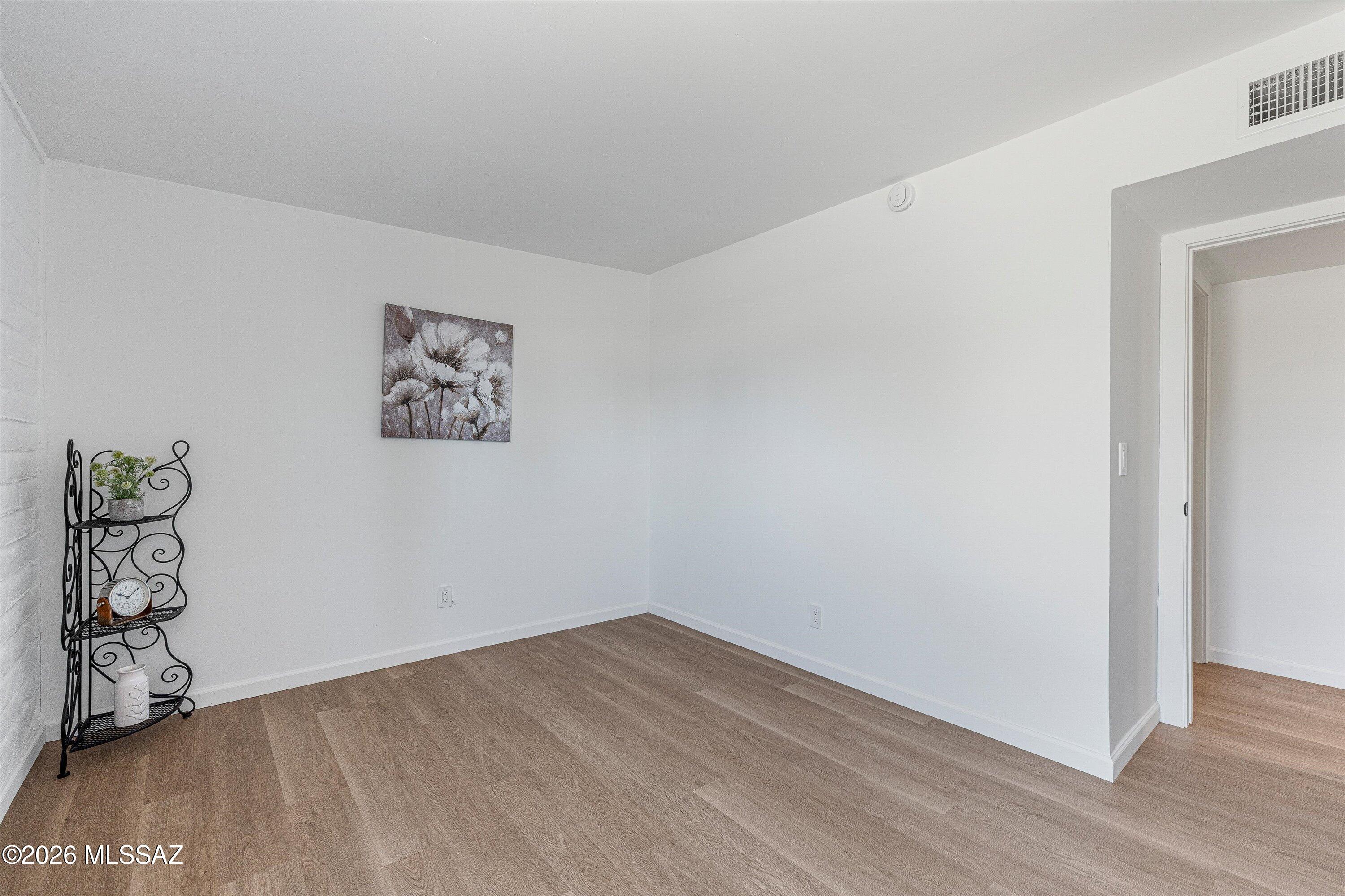 Valley View East NO. 5 (1-344) - Residential