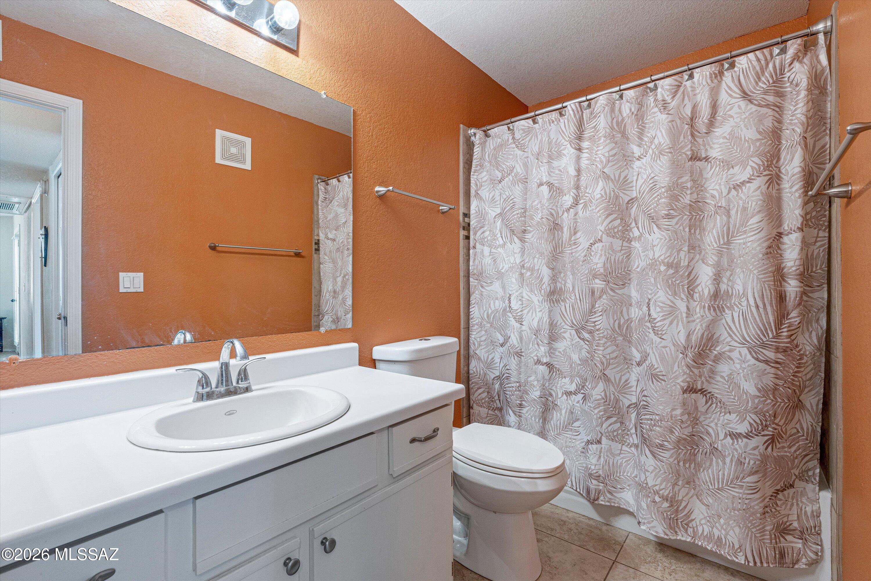 Villas at Sabino Canyon Condominiums - Residential