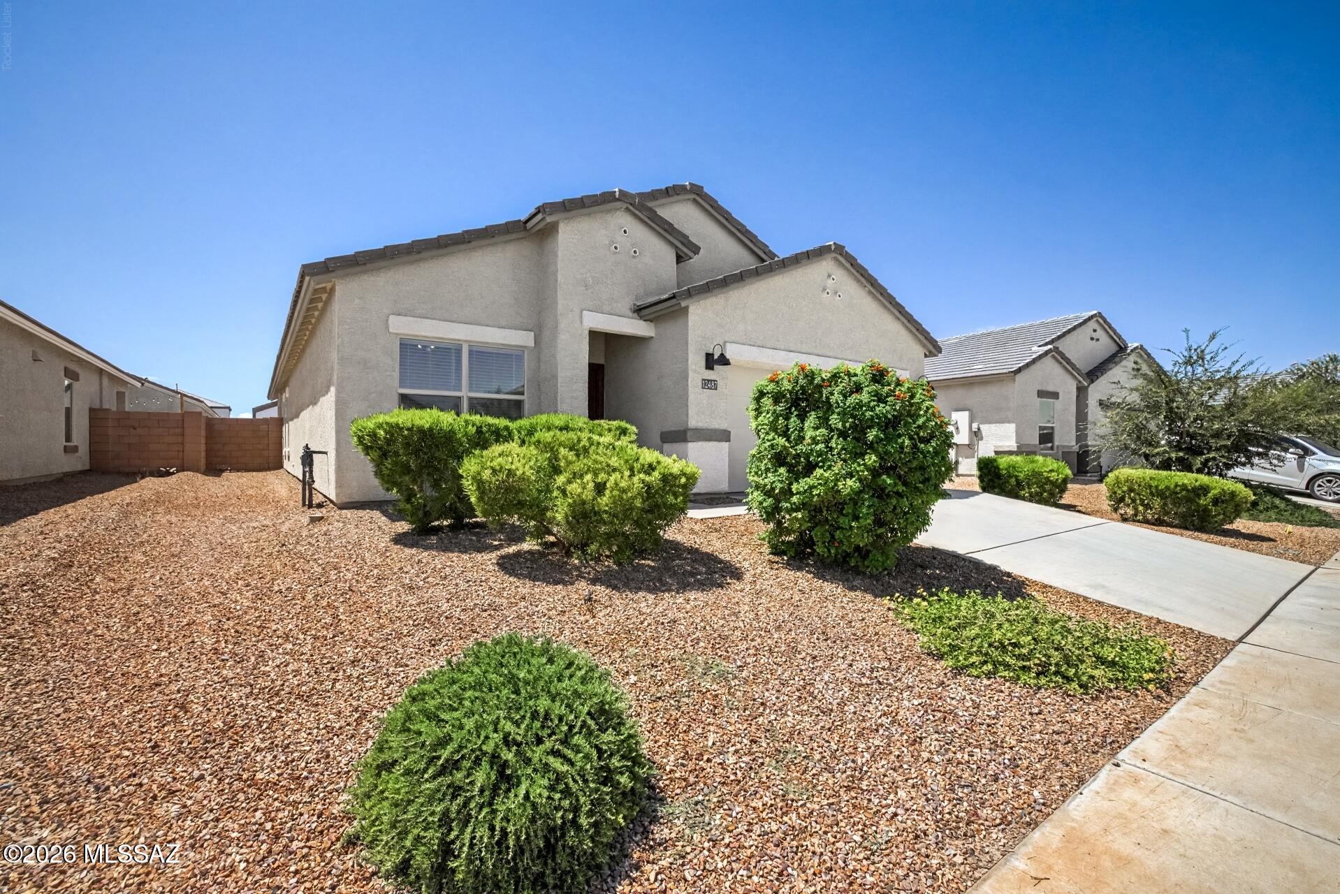 The Village at Barnett - Residential