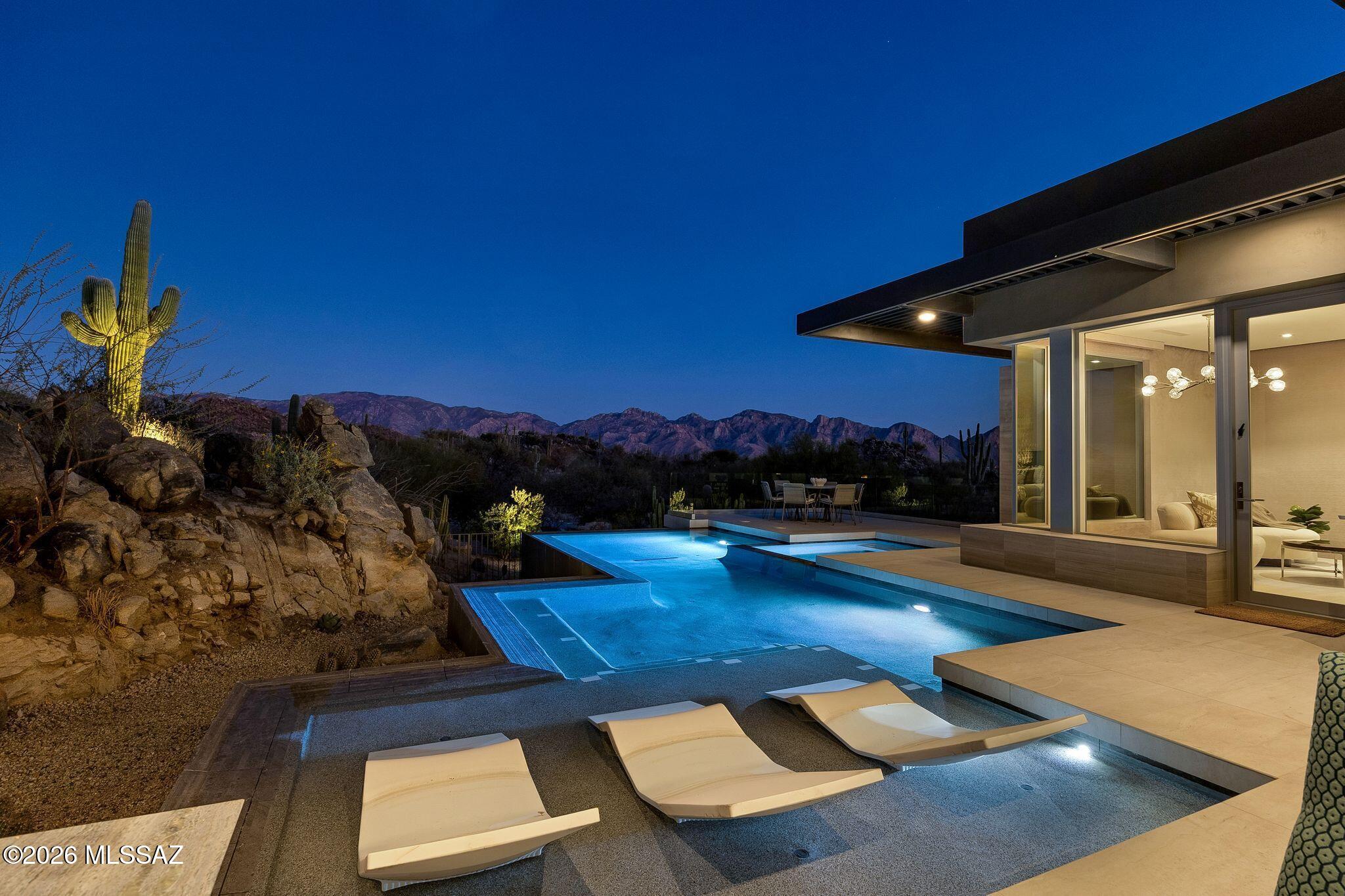 Stone Canyon II - Residential