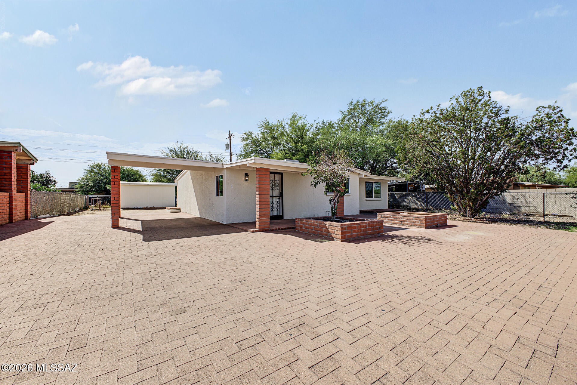 Fiesta Park - Residential