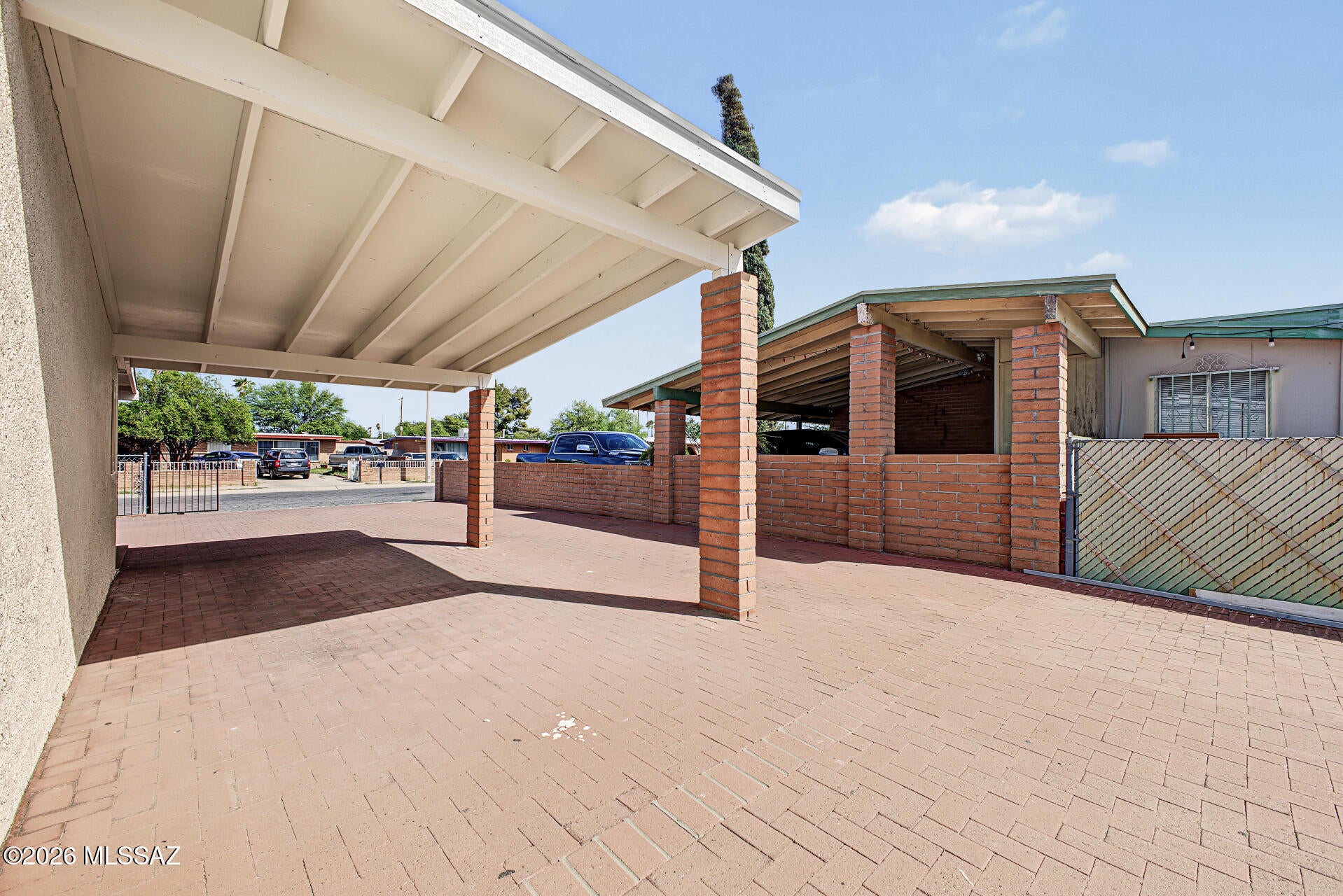 Fiesta Park - Residential