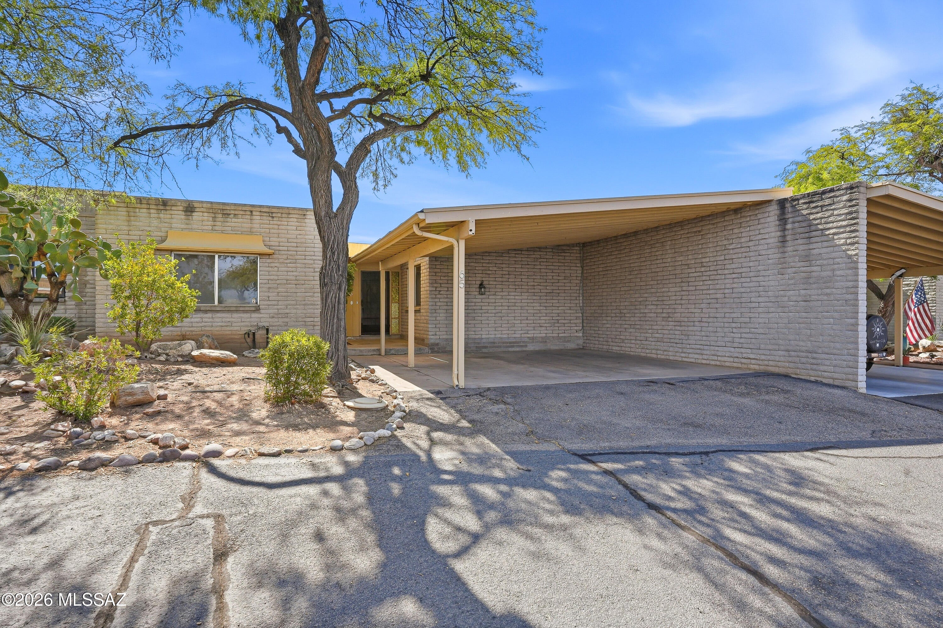 BACK ON MARKET & SELLER MOTIVATED! MOUNTAIN VIEWS + LOW-MAINTENANCE LIVING UNDER $300K! Discover the Arizona lifestyle in this charming townhome featuring a bright, open floor plan, NO CARPET, stainless steel appliances & a cozy wood-burning beehive fireplace! Enjoy your private fenced backyard with covered patio & beautiful views - perfect for morning coffee, sunset cocktails or entertaining! HOA includes WATER, SEWER, front yard landscaping, common area maintenance & COMMUNITY POOL! Conveniently located near shopping, dining, medical facilities, golf & hiking. Whether you're a first-time buyer, snowbird, downsizer or investor, this home offers incredible potential & value! Don't miss your opportunity to make it your Home SWEET Home!