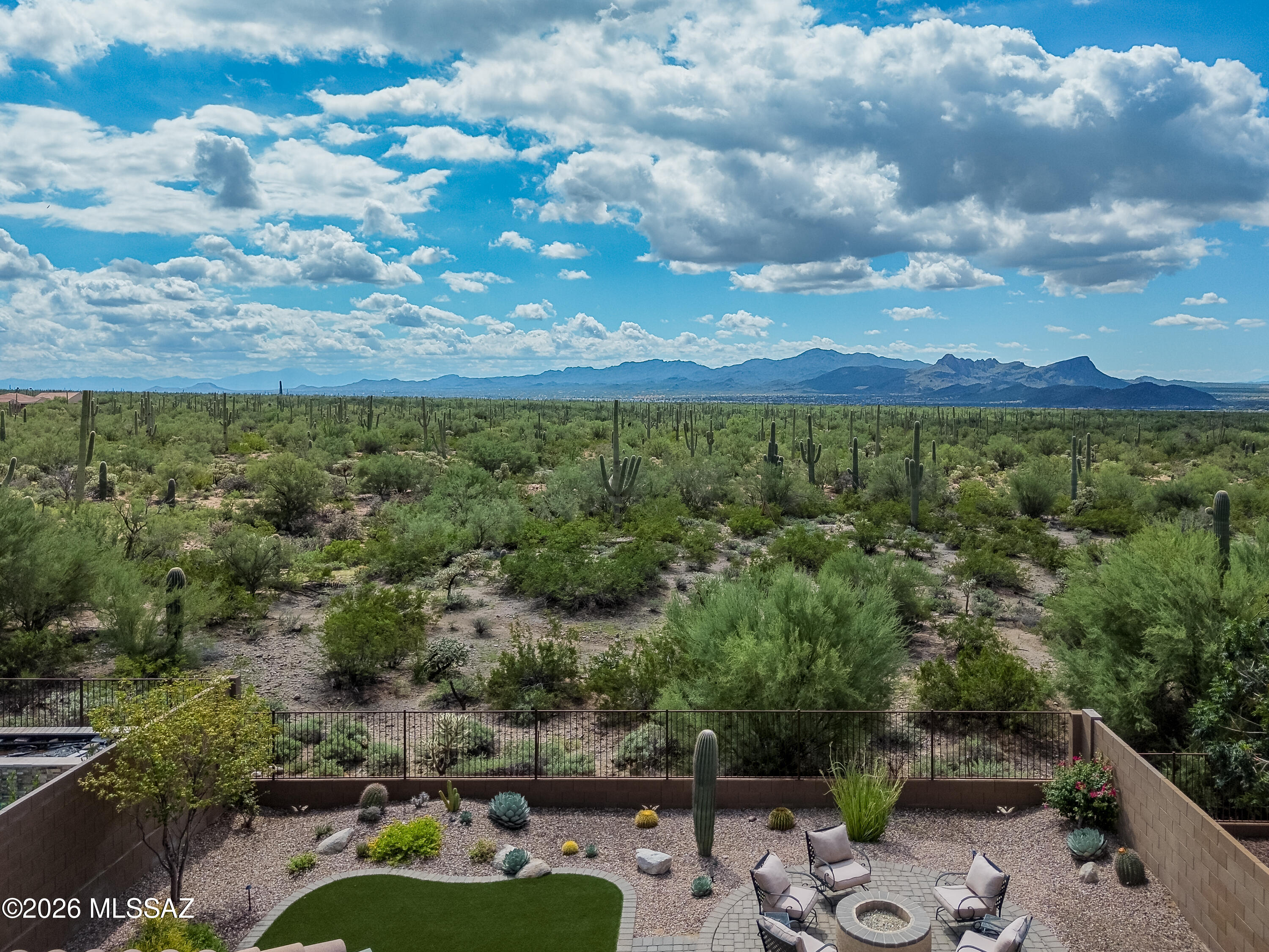 Del Webb At Dove Mountain SQ20131930189 - Residential