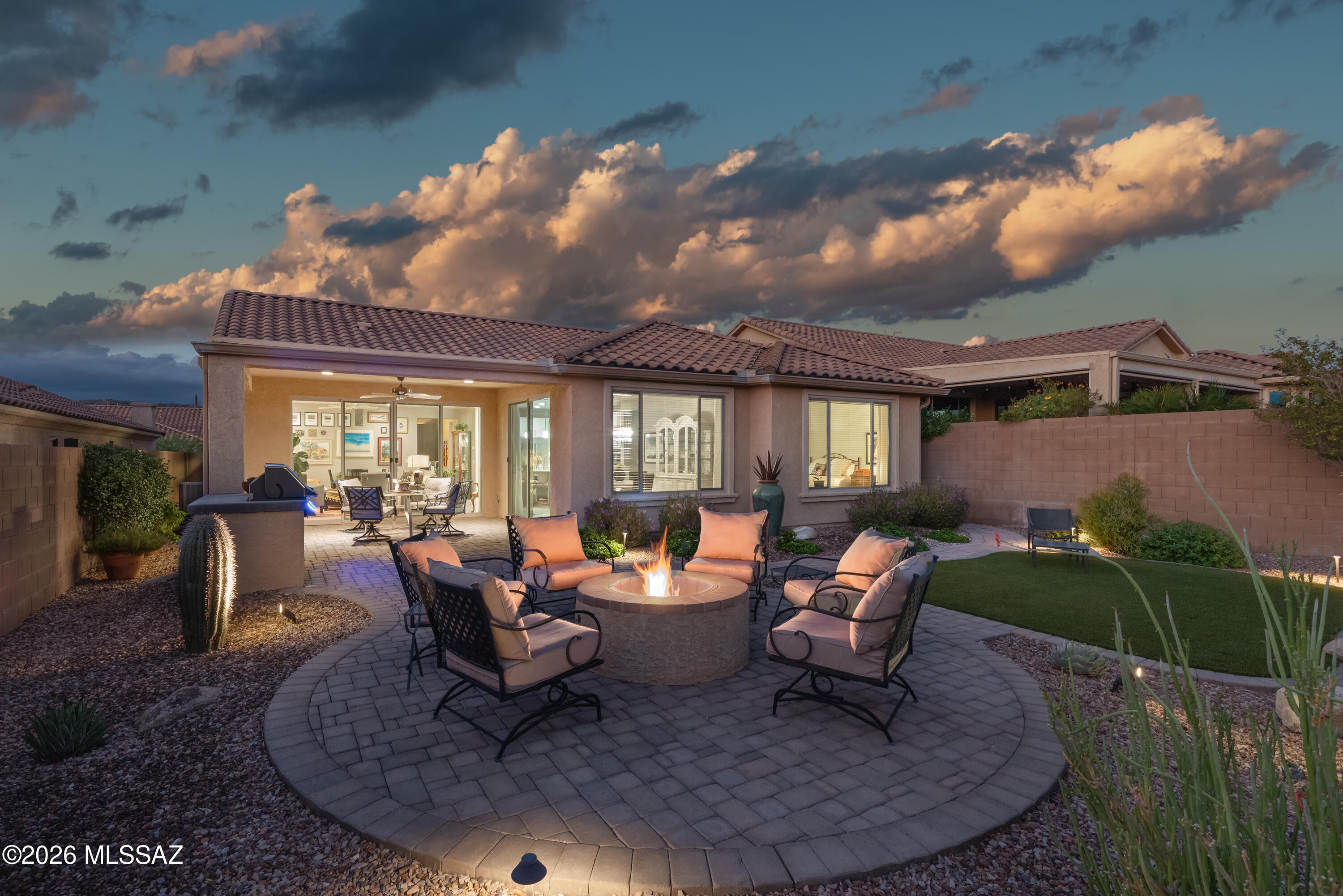 Del Webb At Dove Mountain SQ20131930189 - Residential