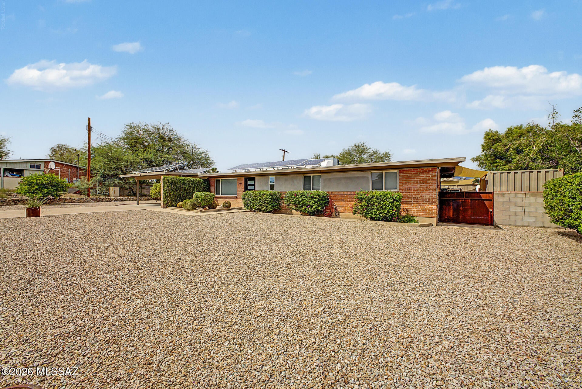 Vista Del Sahuaro - Residential