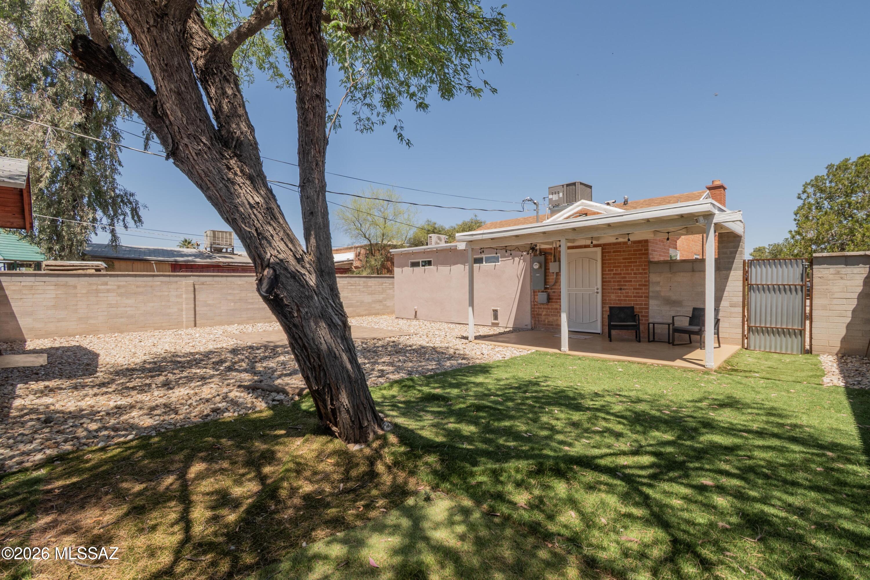 Jefferson Park - Residential