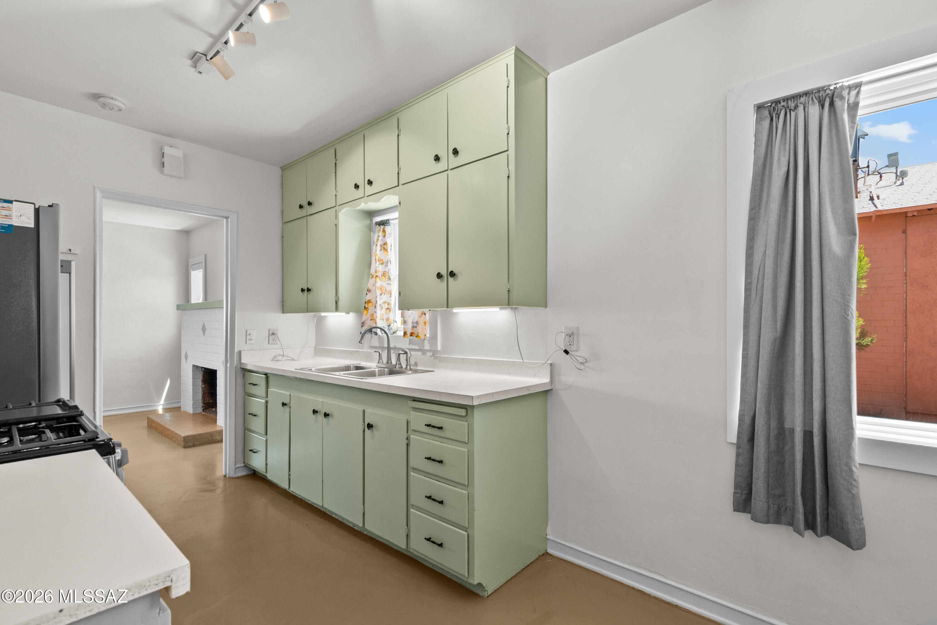 Jefferson Park - Residential