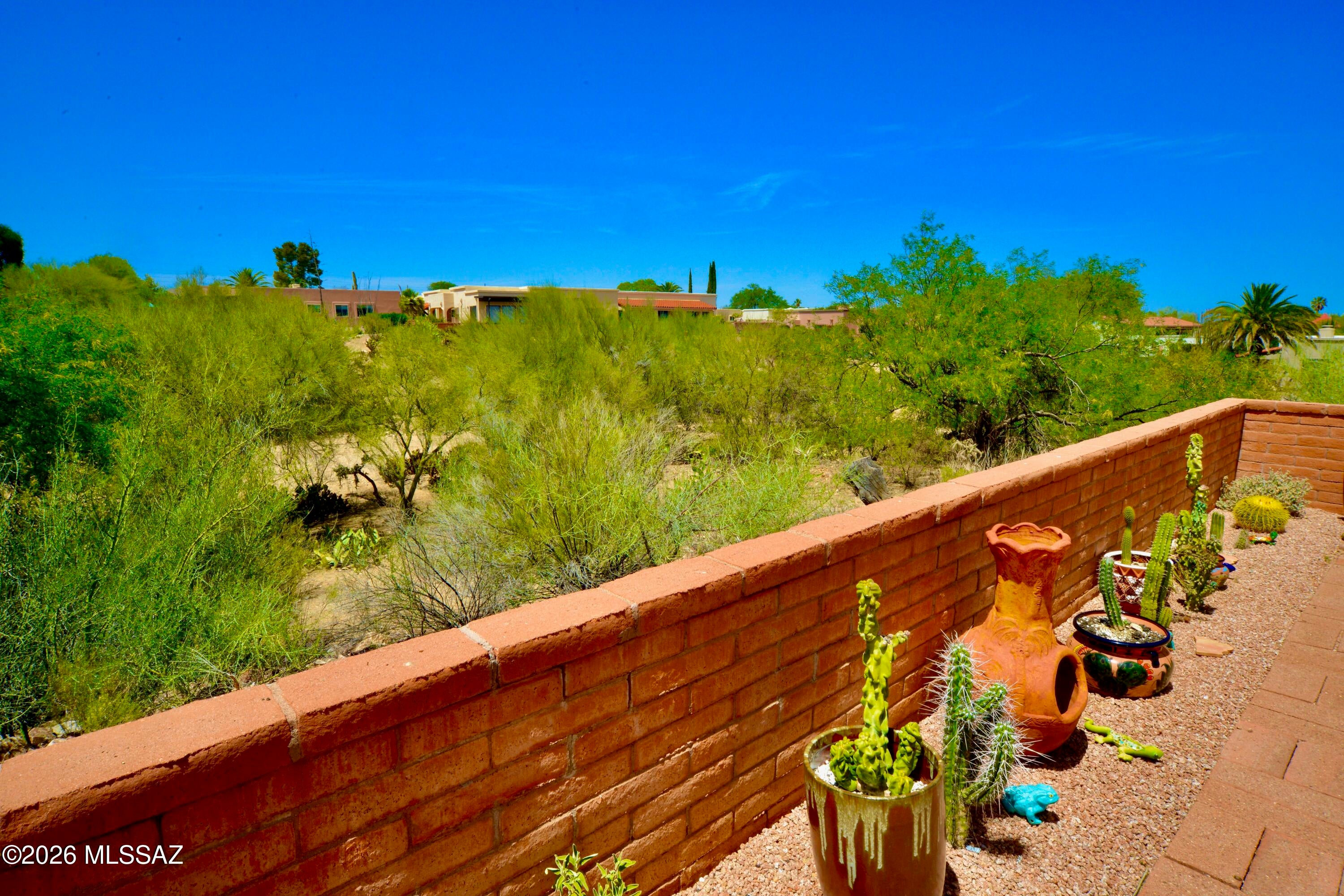 Continental Vistas(1-302) - Residential