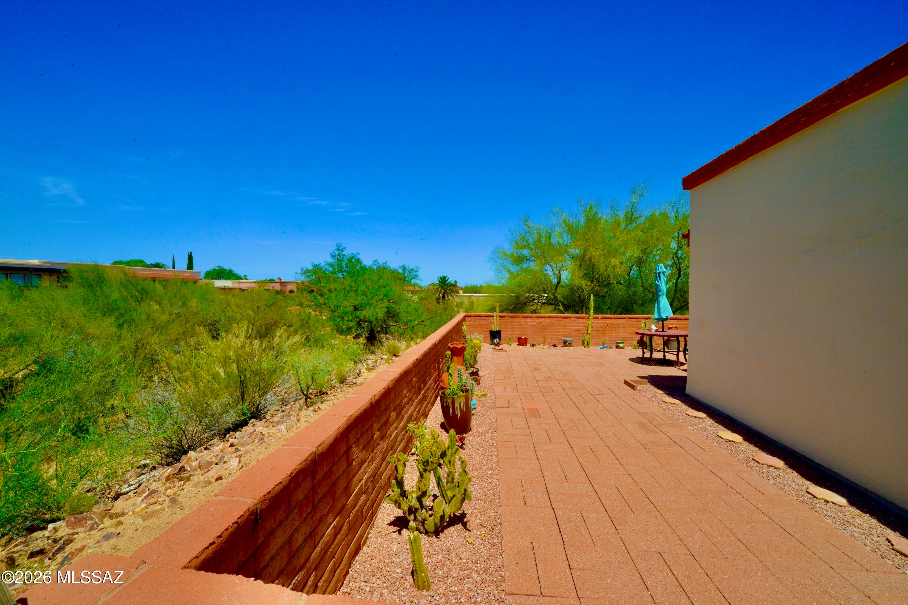 Continental Vistas(1-302) - Residential