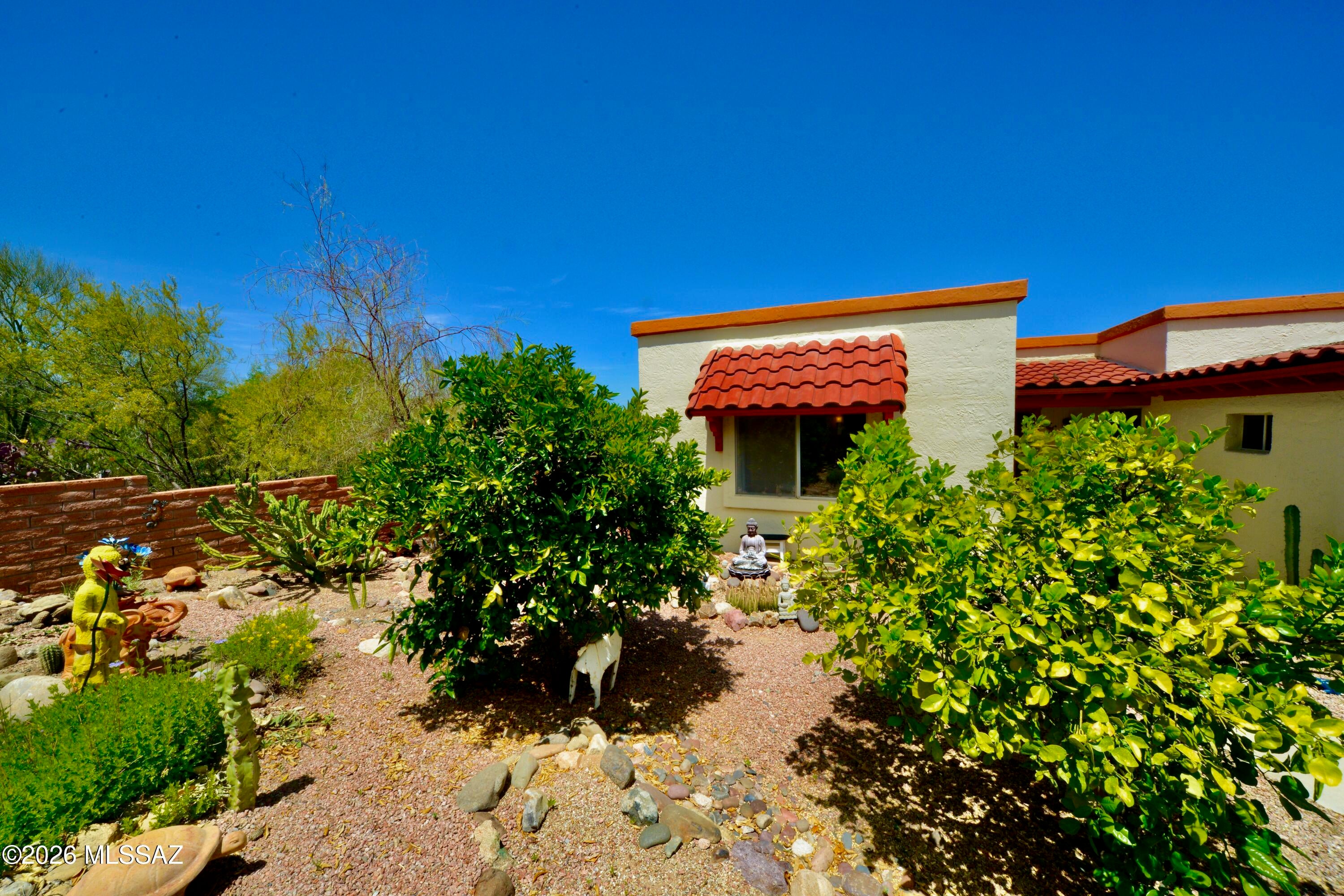 Continental Vistas(1-302) - Residential