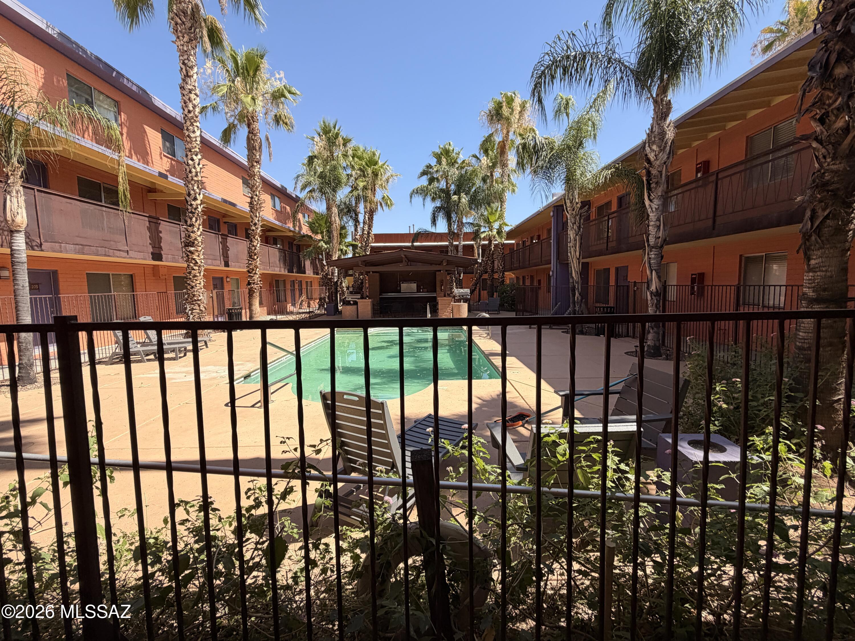 10th Street Condominiums - Residential
