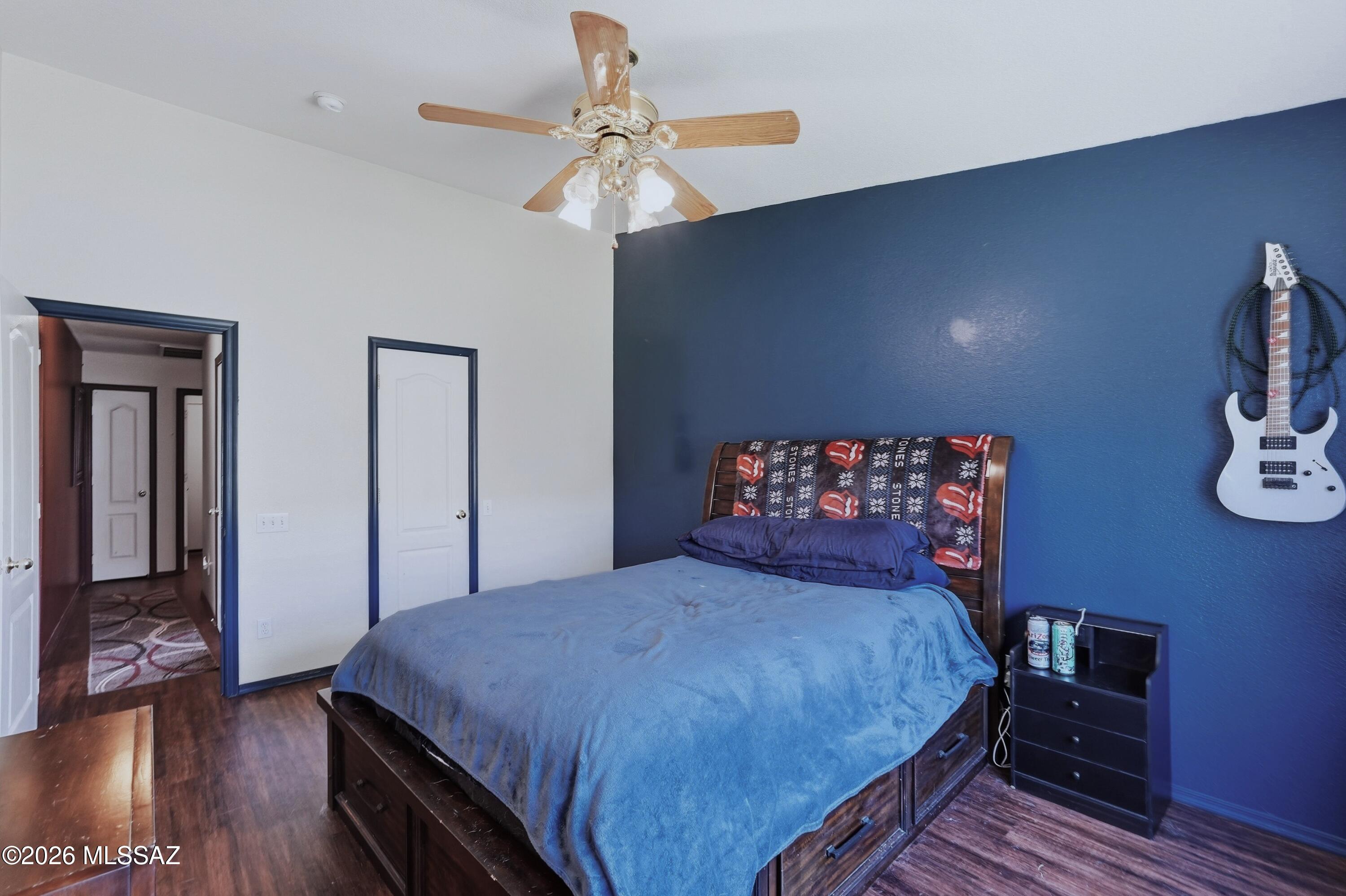 Silver Moon (1-101) - Residential
