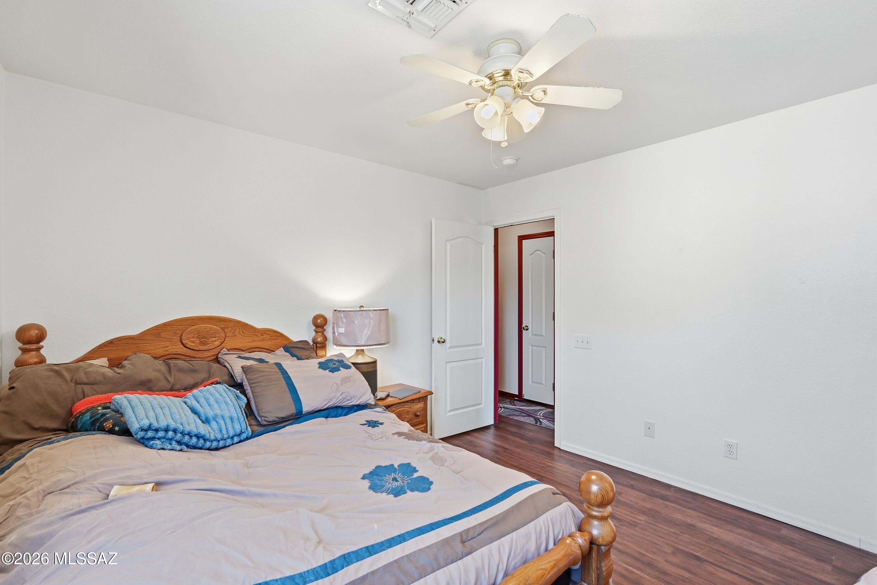 Silver Moon (1-101) - Residential