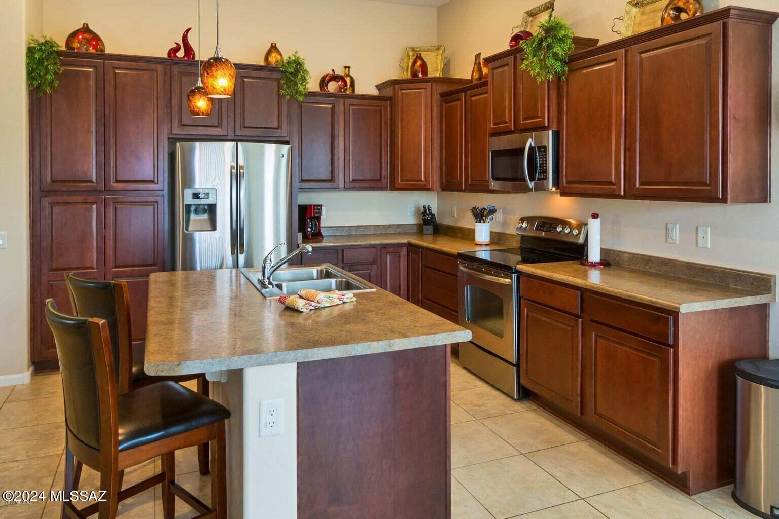 Saddlebrooke Ranch - Residential Lease