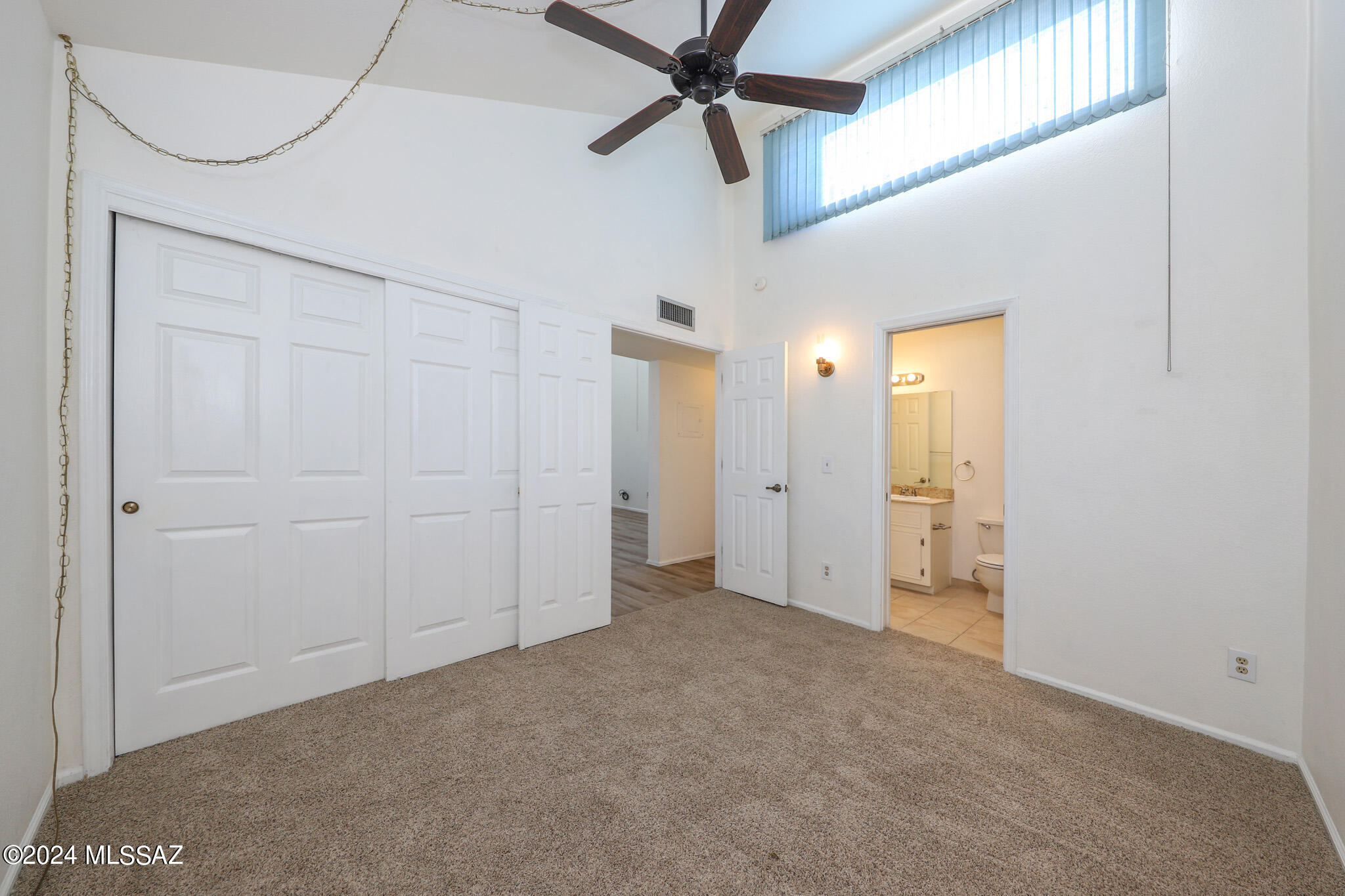 Las Casas Bellas Condo (1-44) - Residential Lease