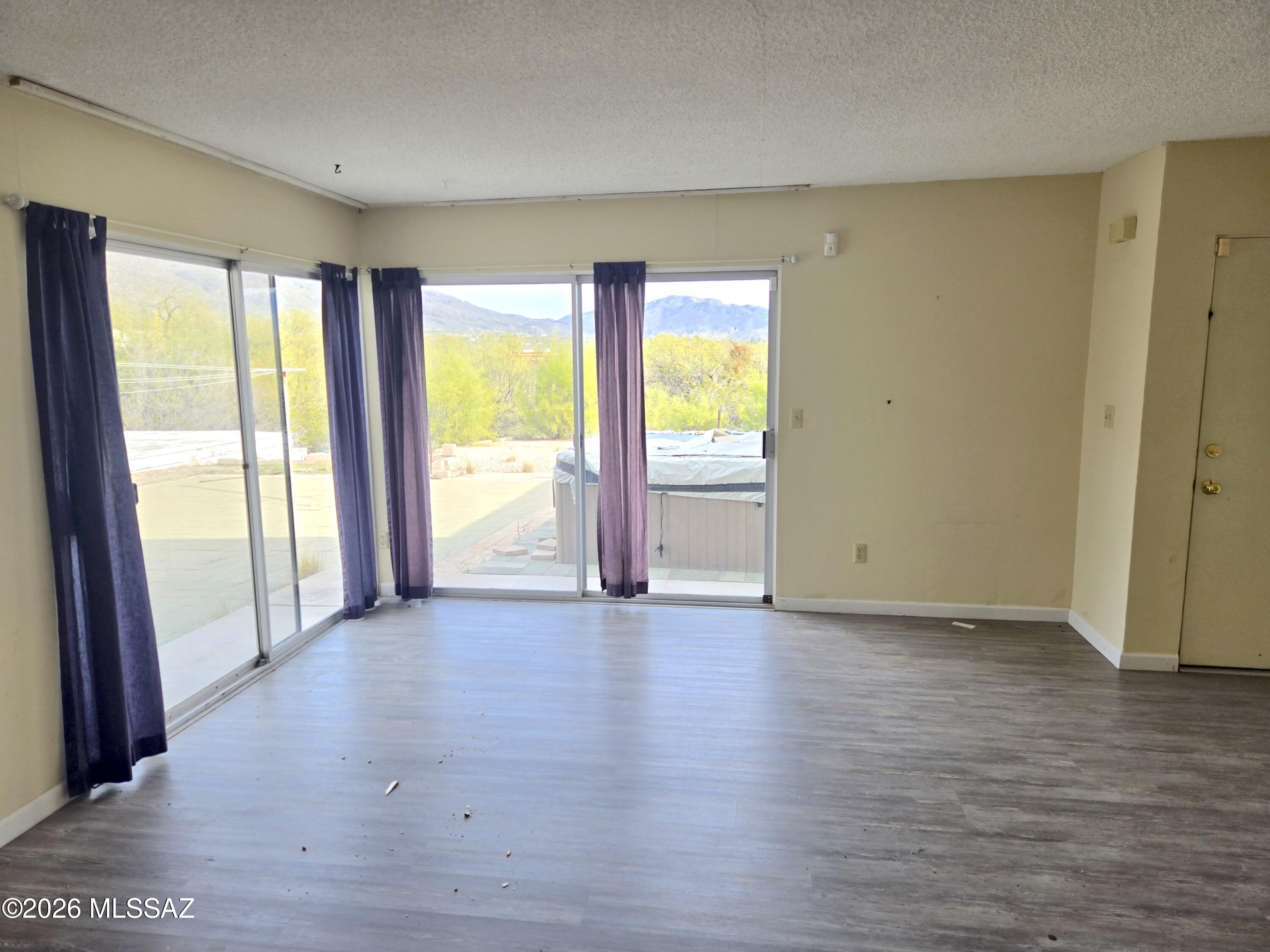 Hidden Valley (138-184) - Residential