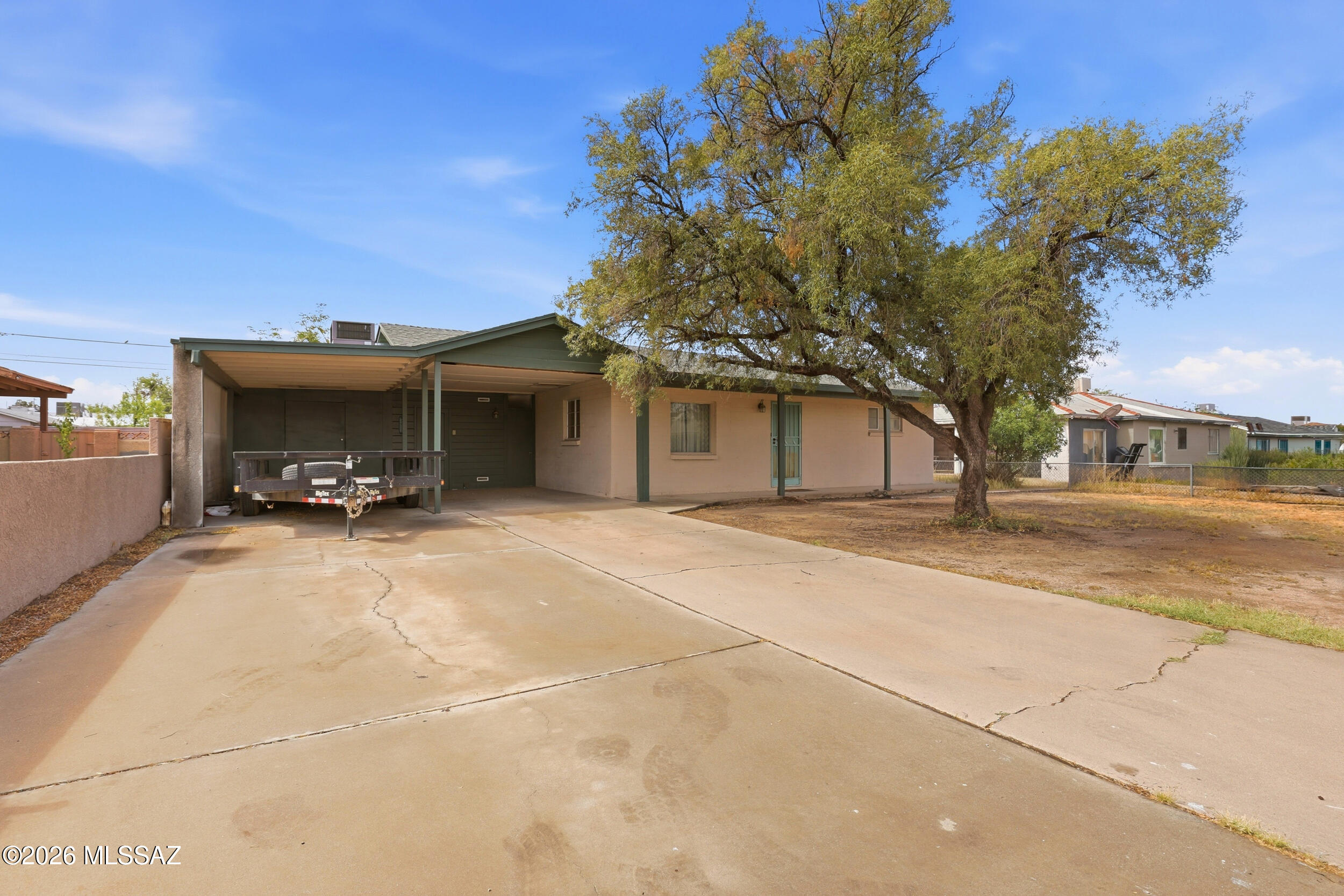Mission Manor NO. 5 - Residential