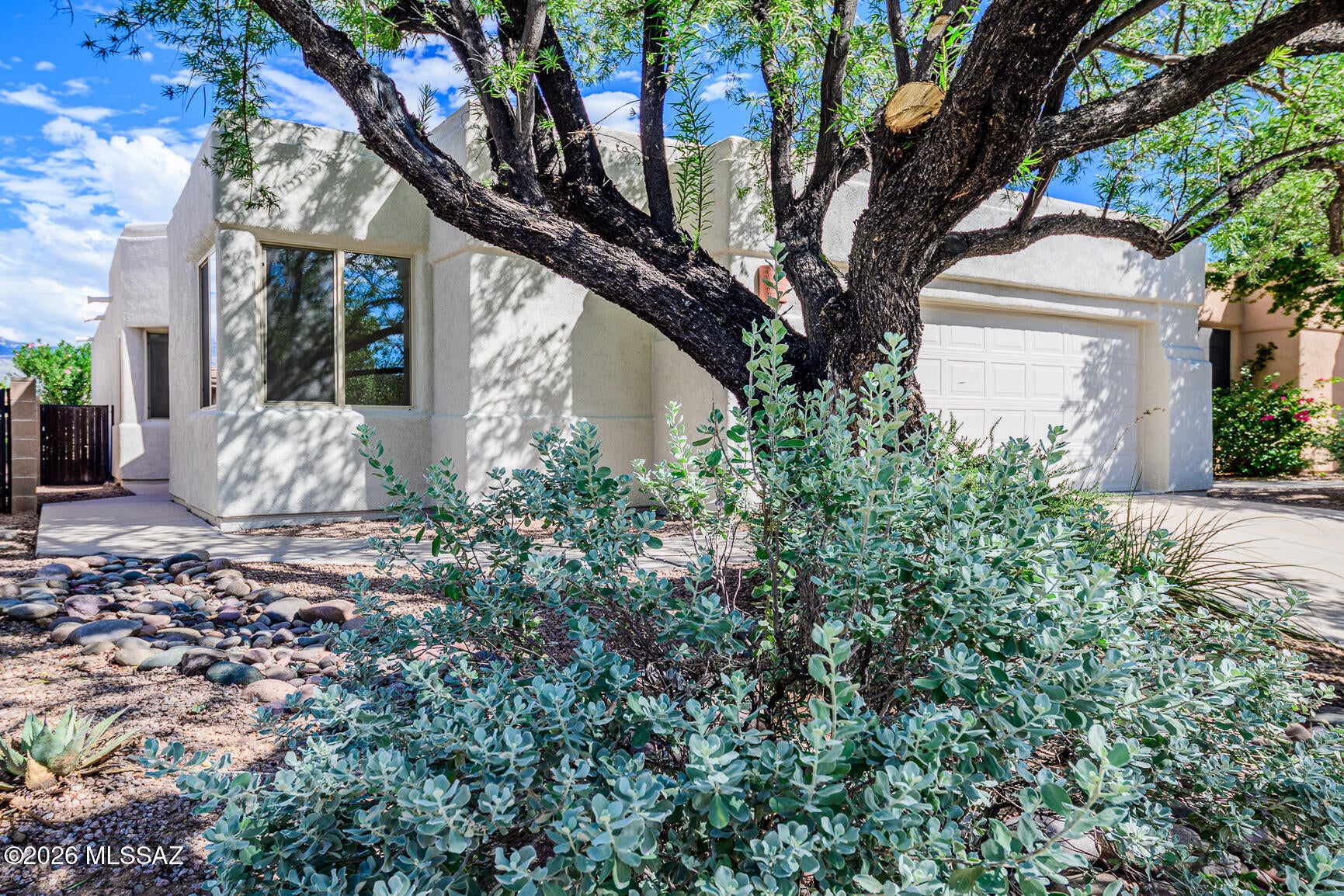 Rancho Esperero (1-343) - Residential