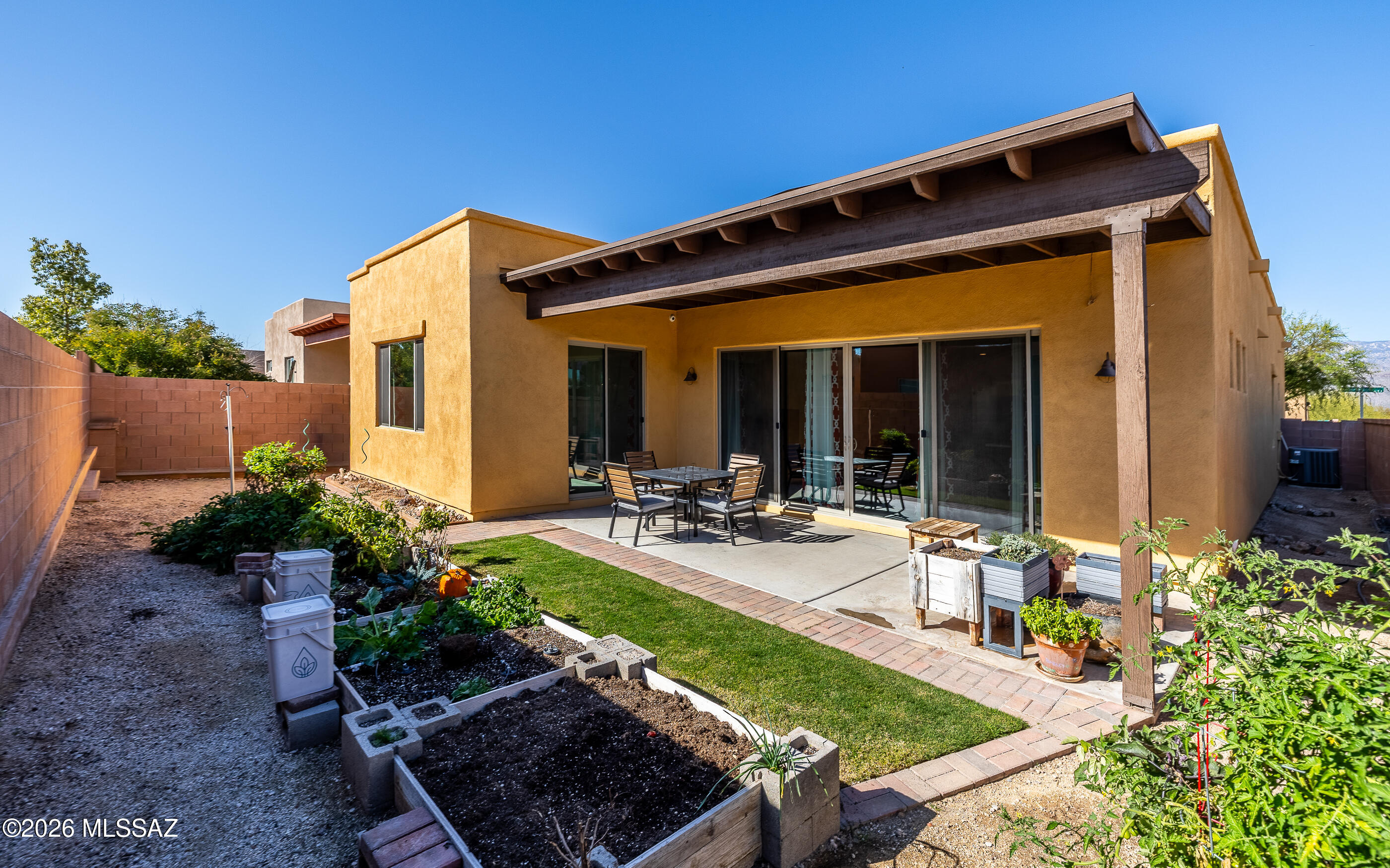 The Schoolyard SQ20152590529 - Residential