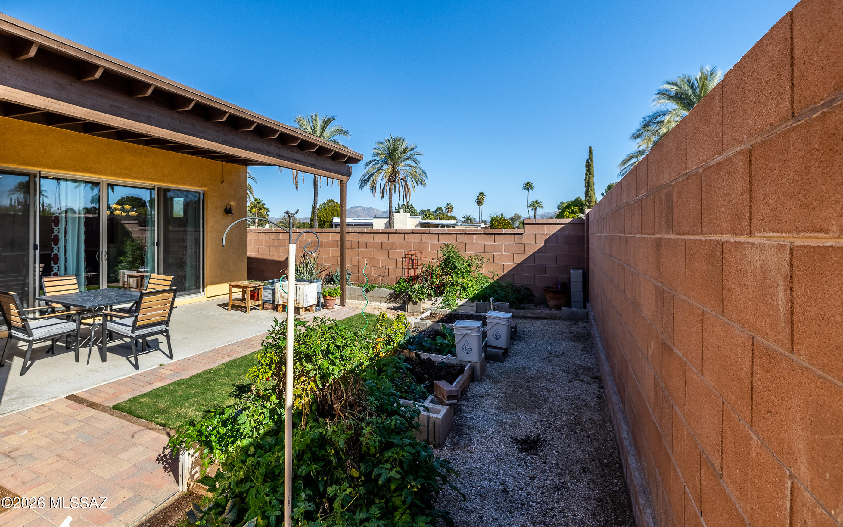 The Schoolyard SQ20152590529 - Residential