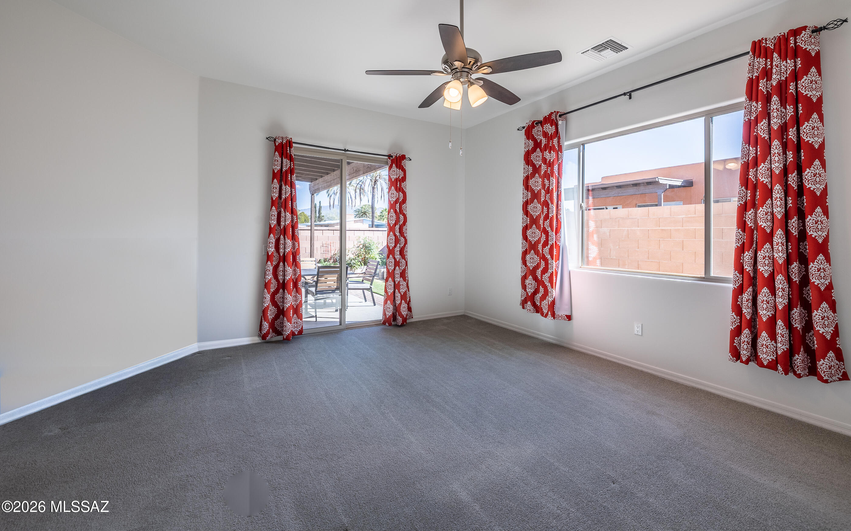 The Schoolyard SQ20152590529 - Residential