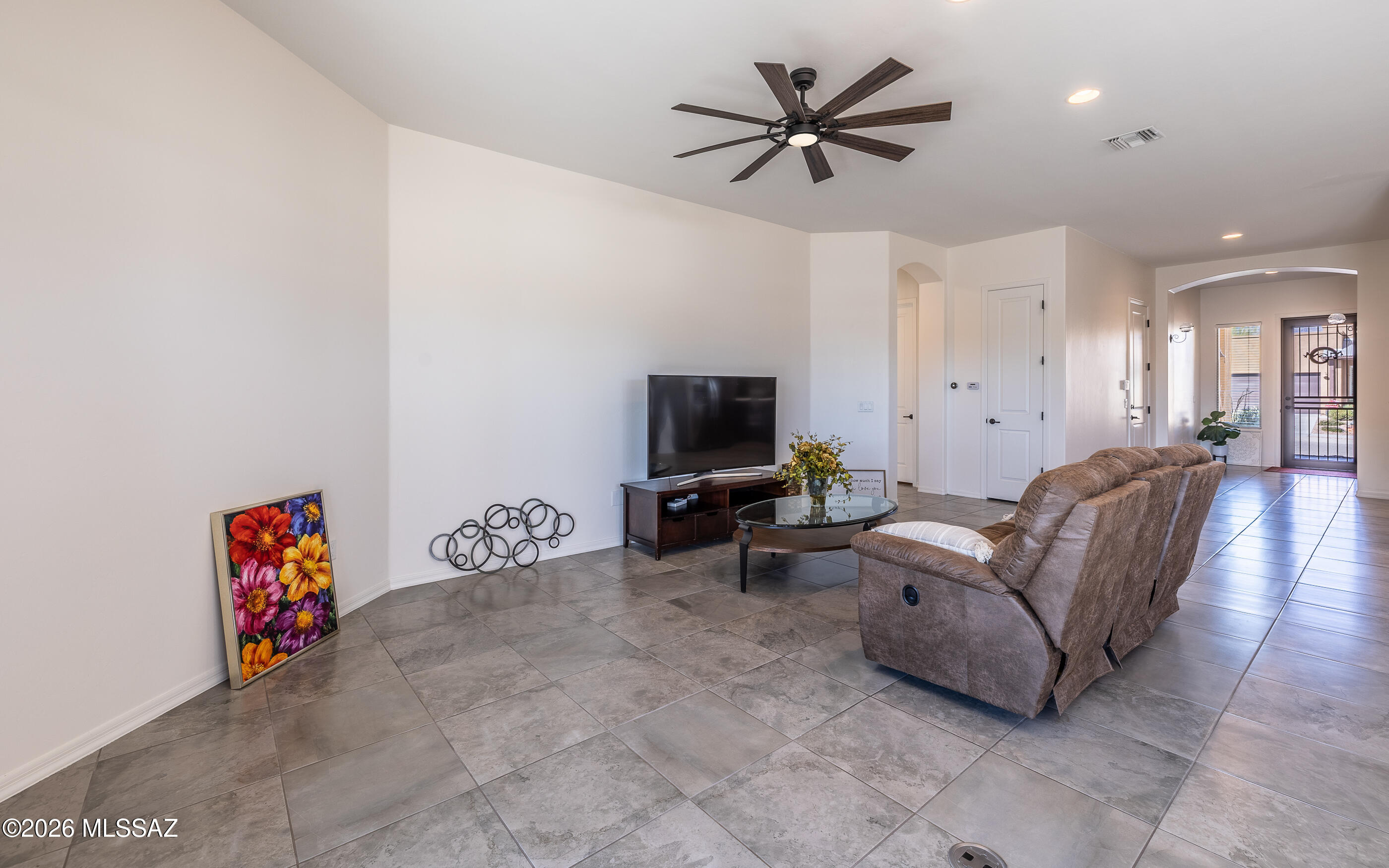 The Schoolyard SQ20152590529 - Residential