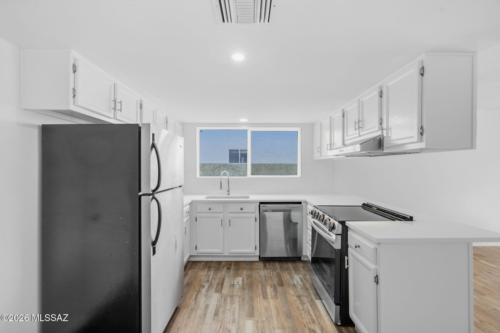 Cloverleaf Resub. - Residential