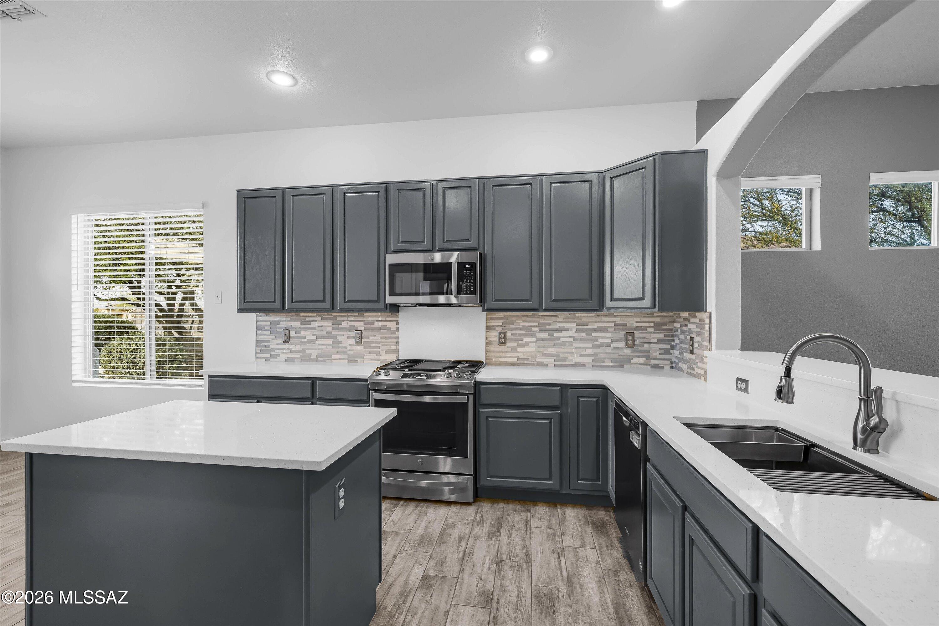 Spanish Trail (1-61) - Residential