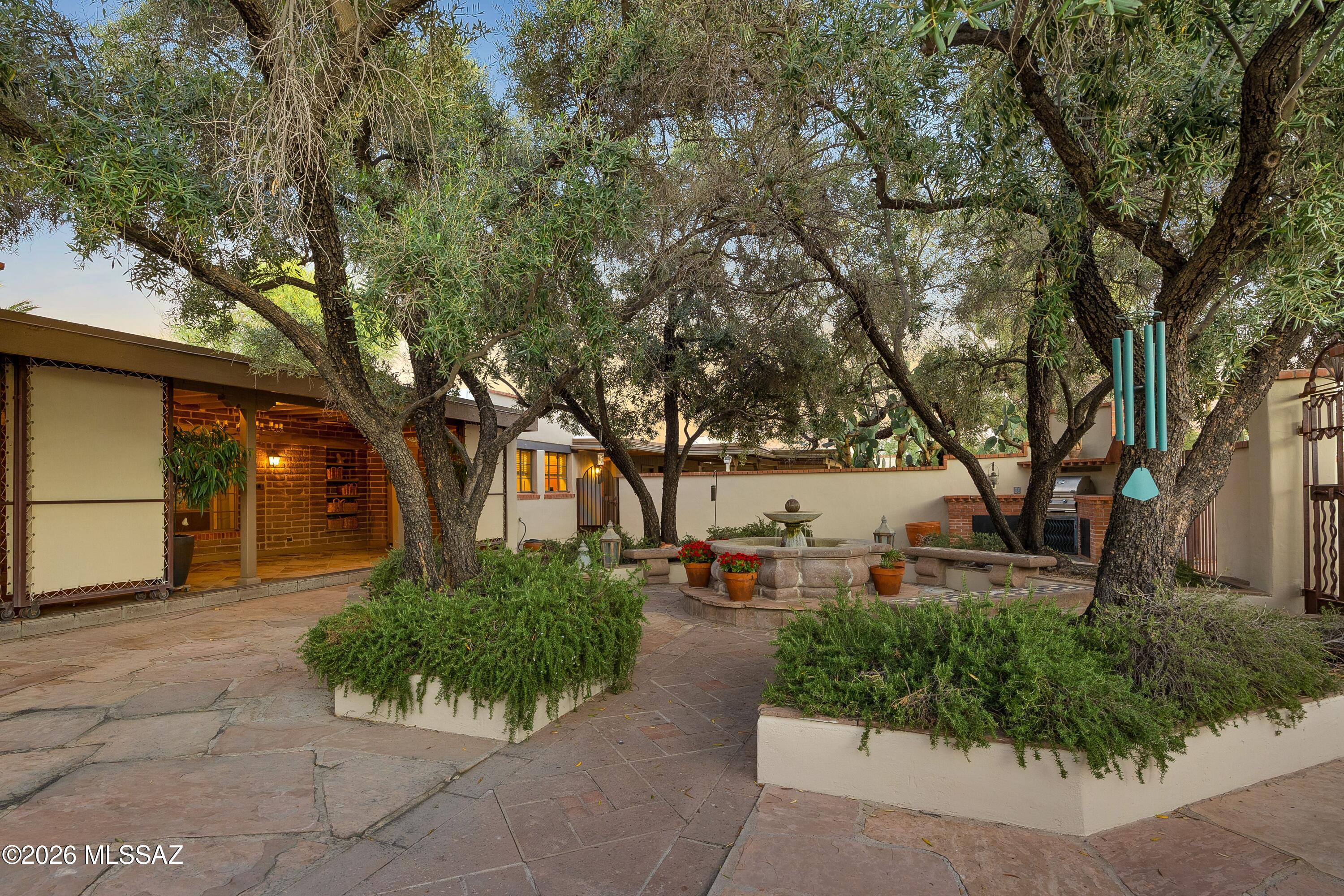 Casas Adobes Addition - Residential