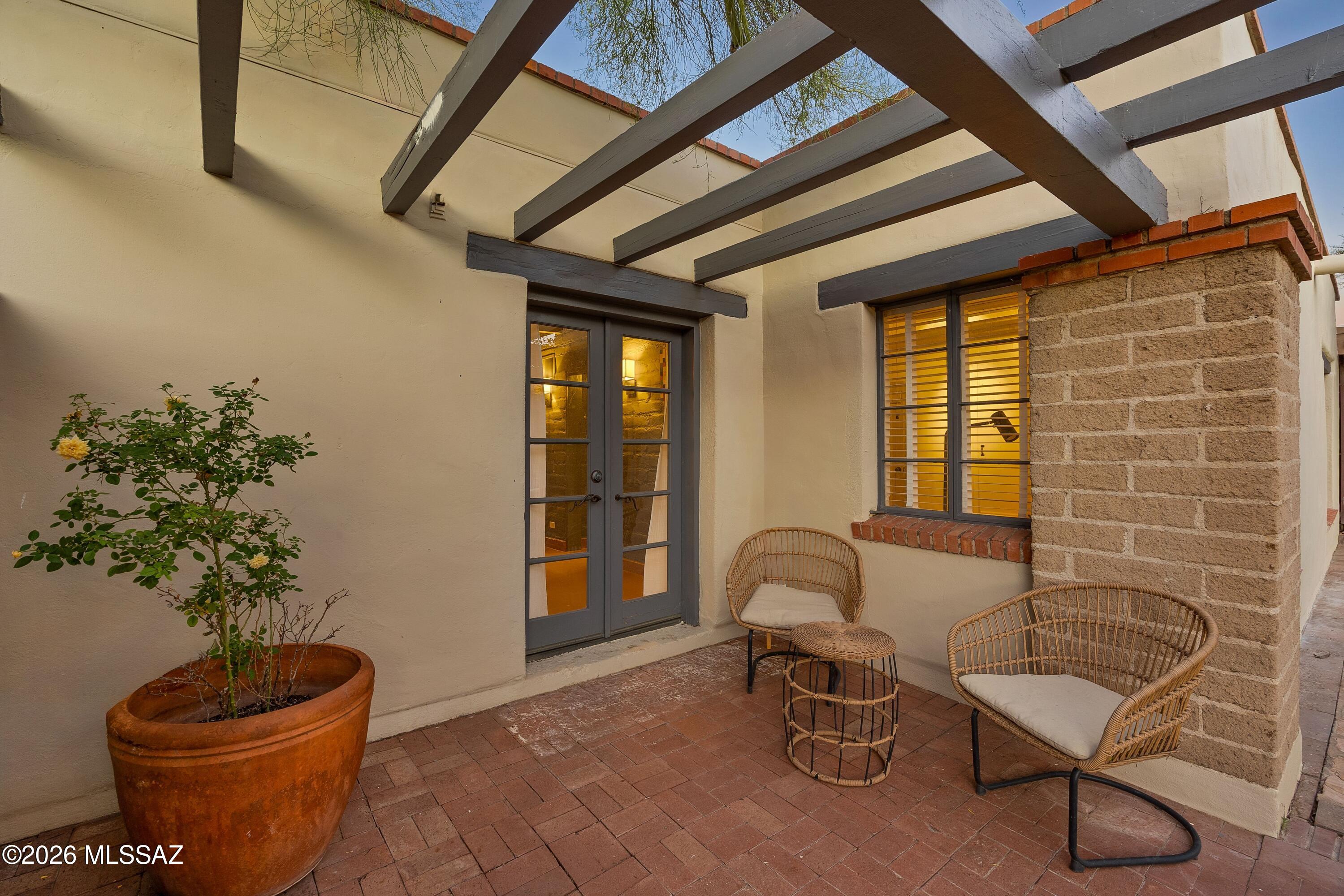 Casas Adobes Addition - Residential