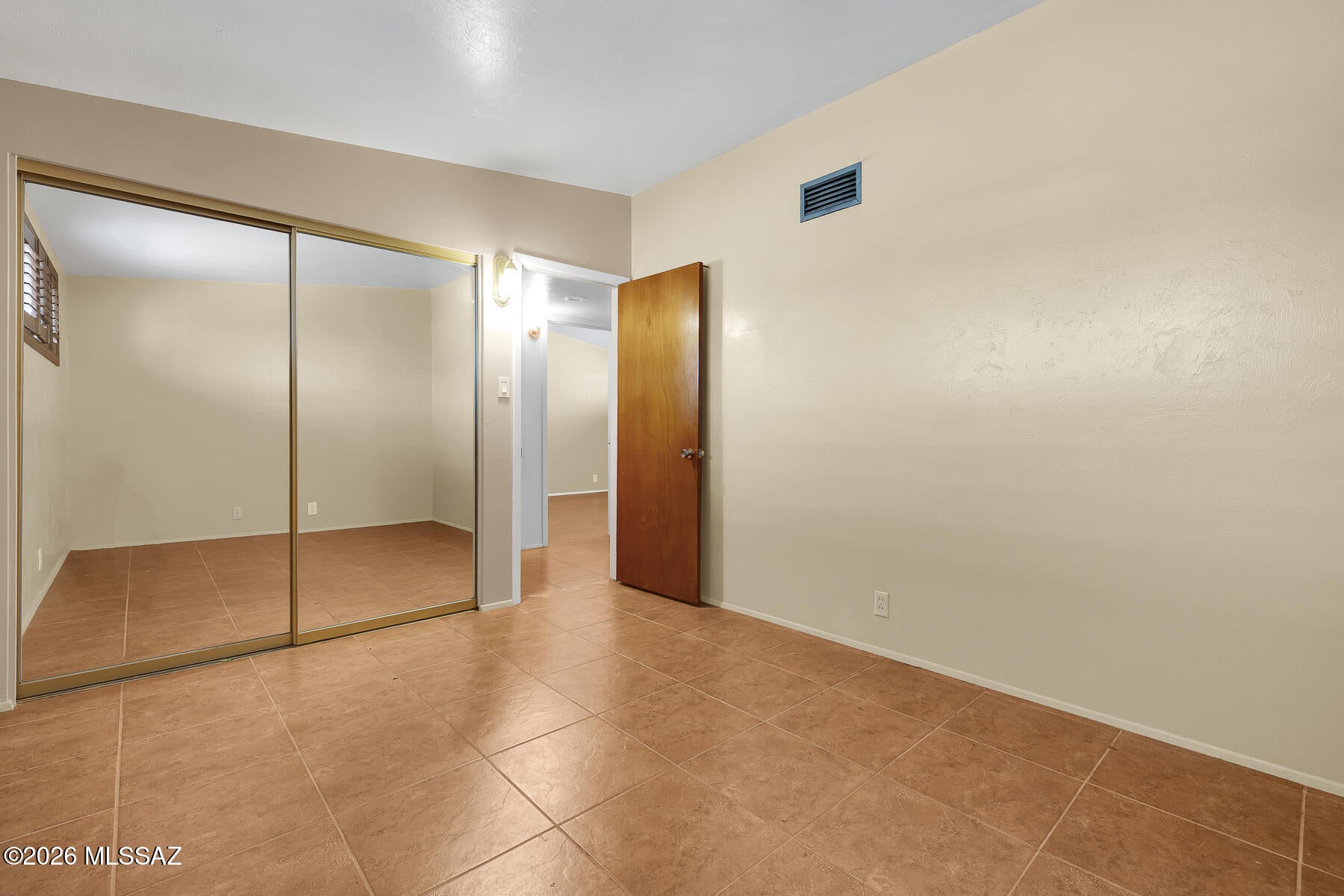 Longview Estates (108-193) - Residential
