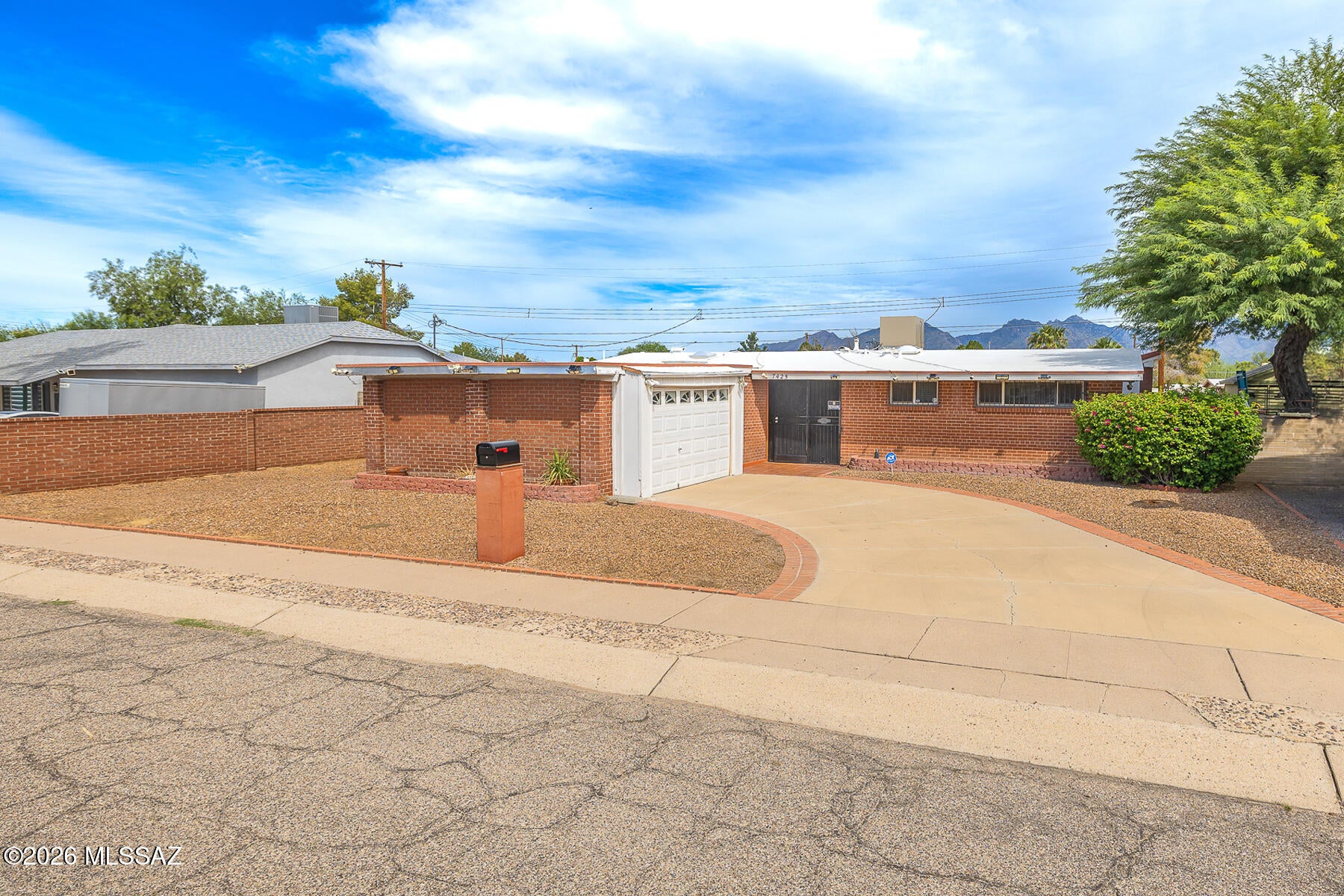 Longview Estates (108-193) - Residential