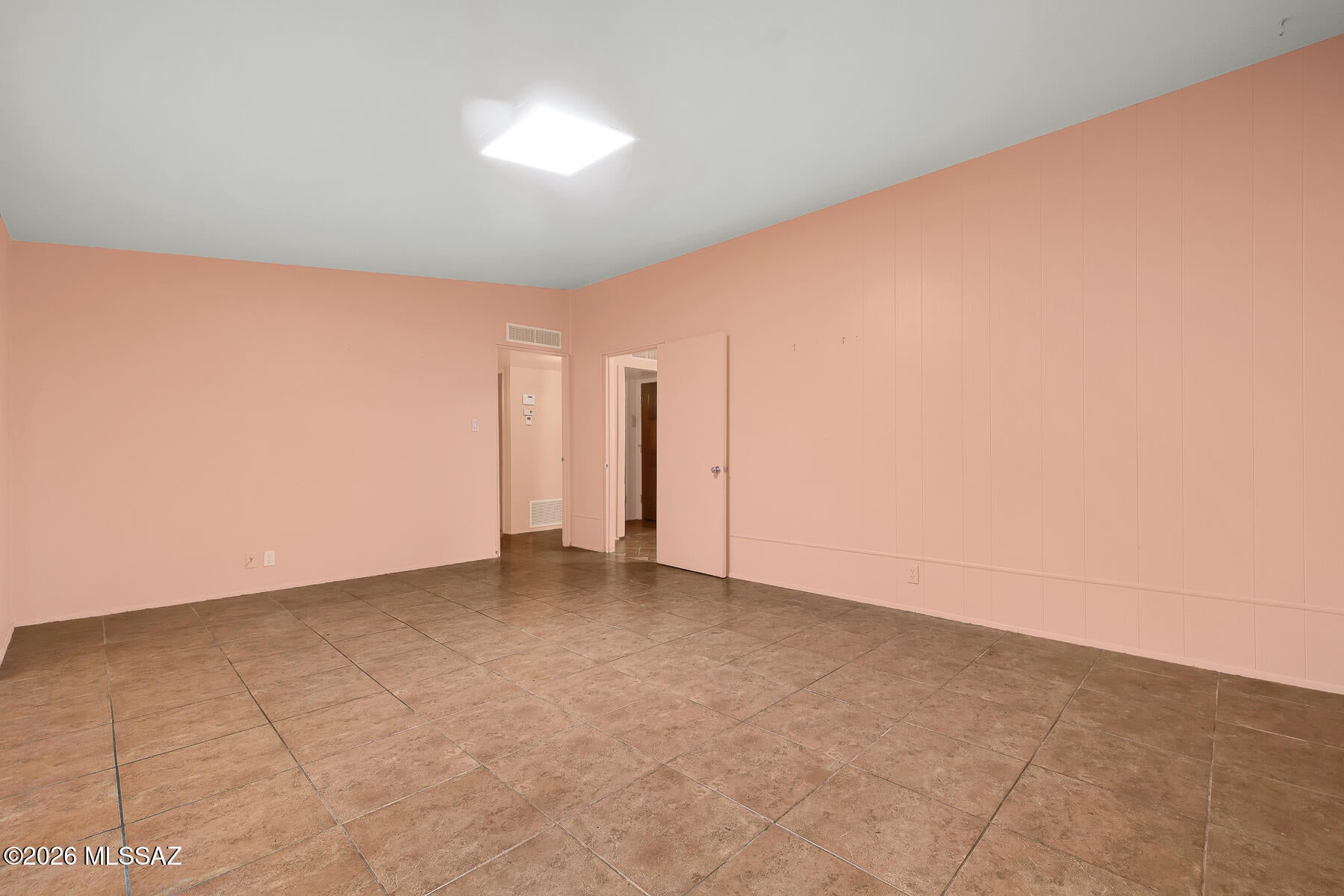 Longview Estates (108-193) - Residential