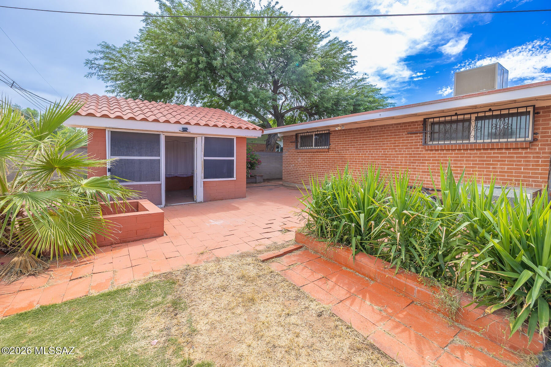 Longview Estates (108-193) - Residential