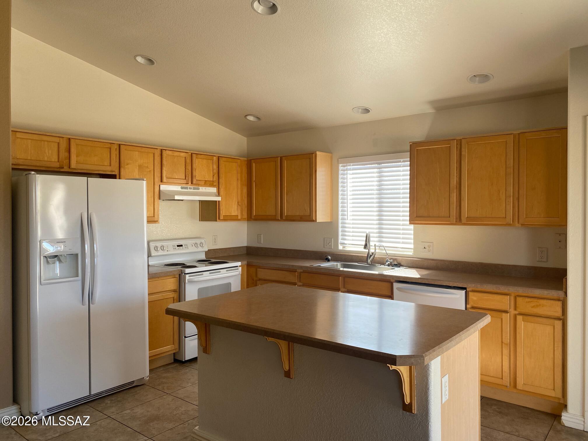 Rosevale (1-137) - Residential Lease