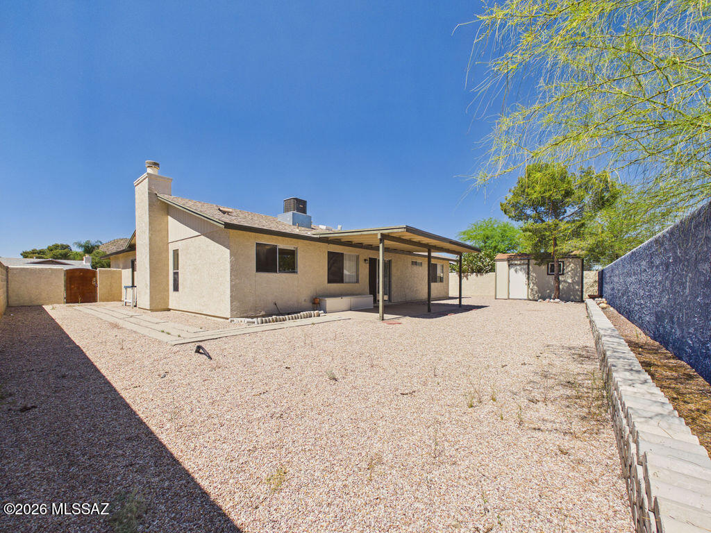 Paseo Vista (1-234) - Residential
