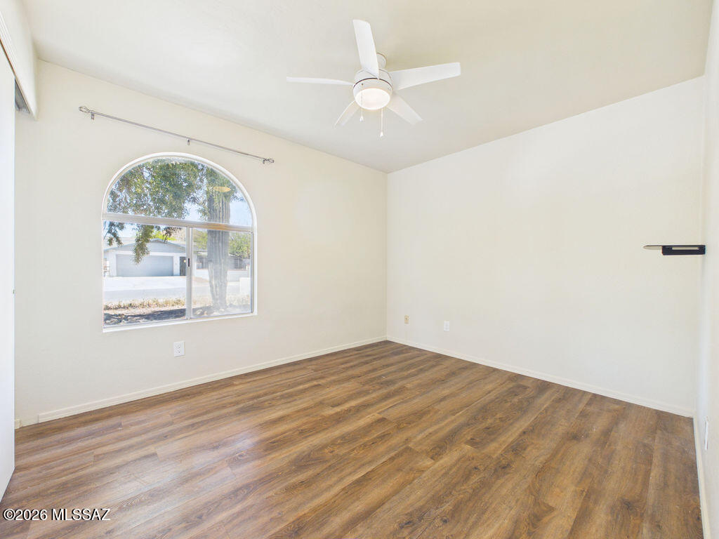 Paseo Vista (1-234) - Residential