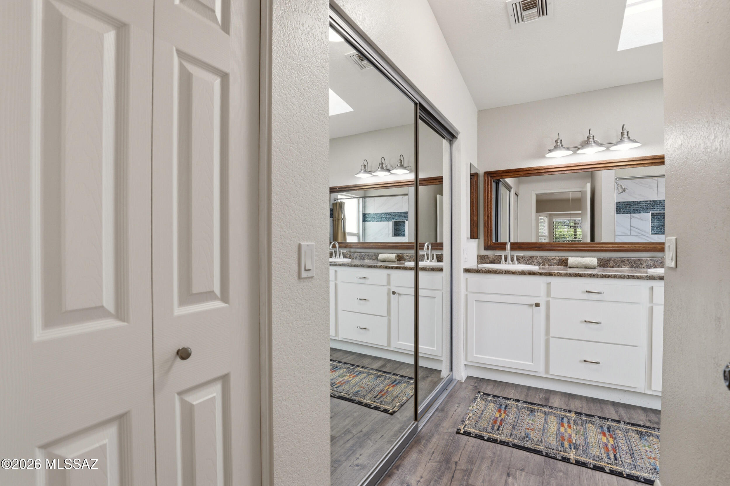 Macalester Park (1-142) - Residential
