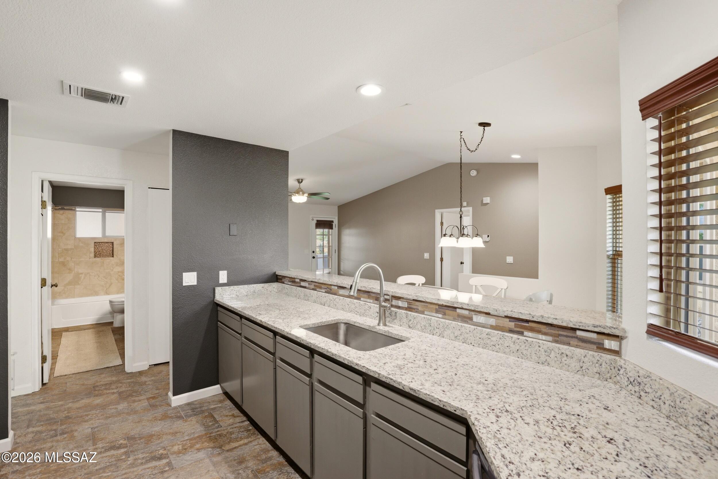 Macalester Park (1-142) - Residential