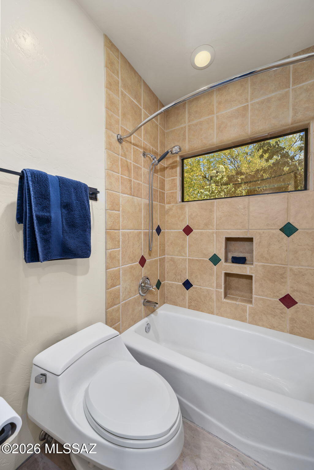 Los Arroyos Del Oeste (1-84) - Residential